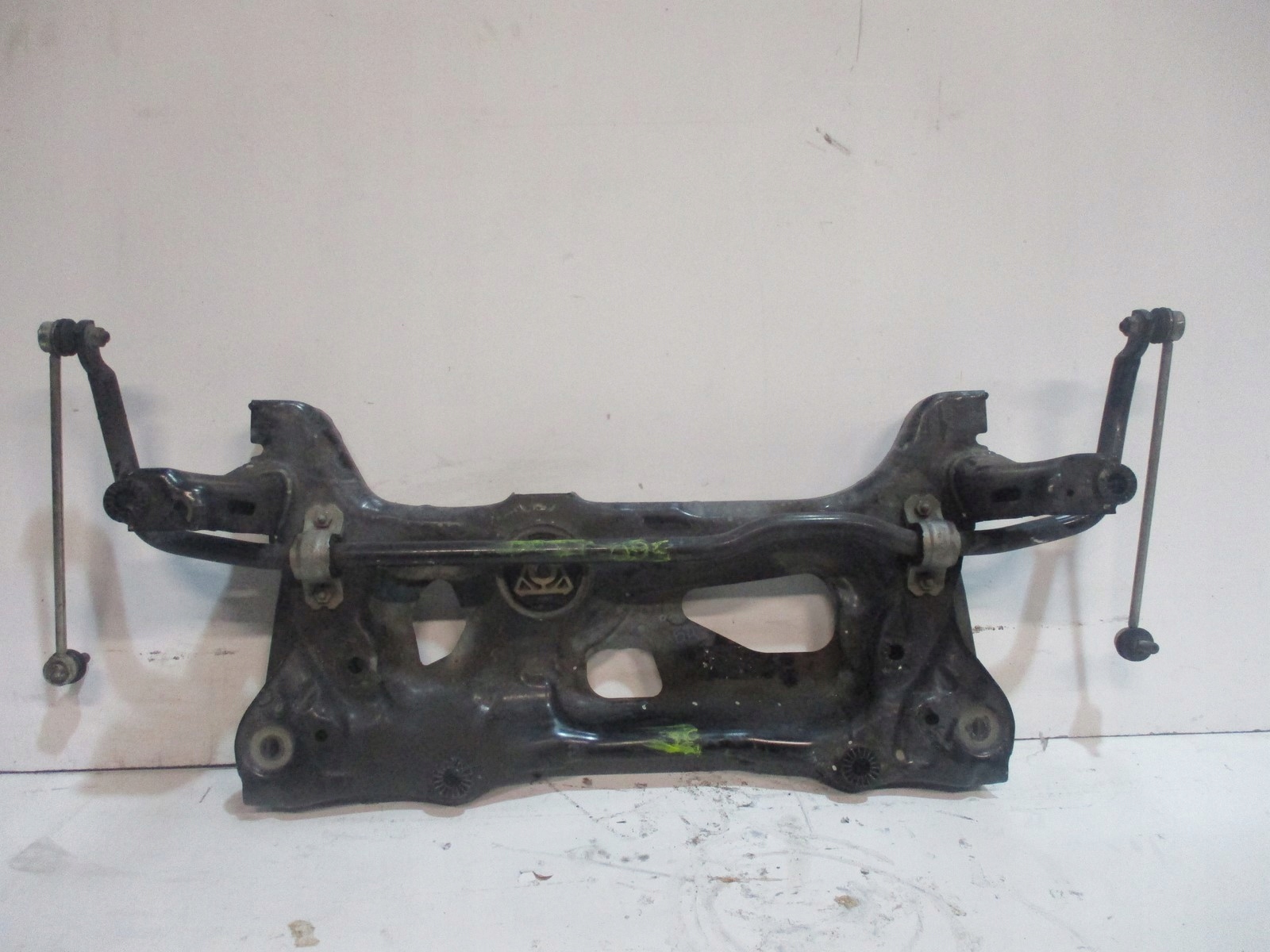 axle beam subframe axle beam VW TIGUAN 5NA