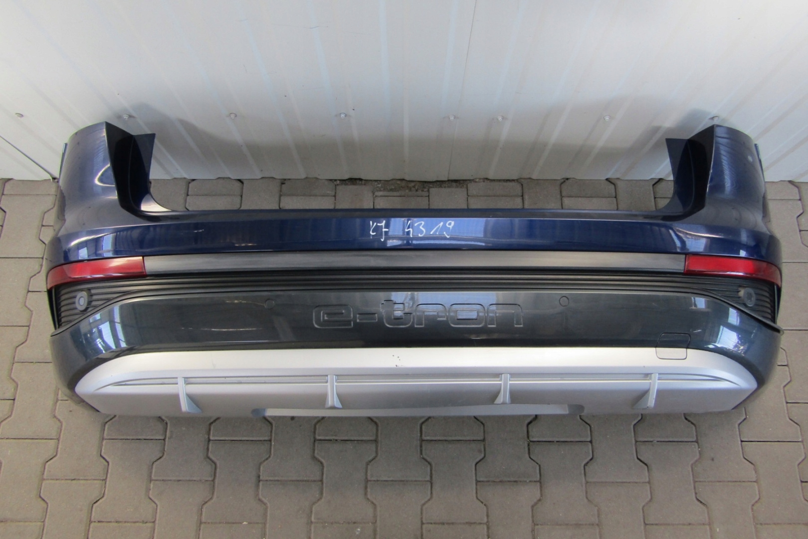 Бампер зад. задній AUDI Q4 Е ТРОН9a S-LINE 21-