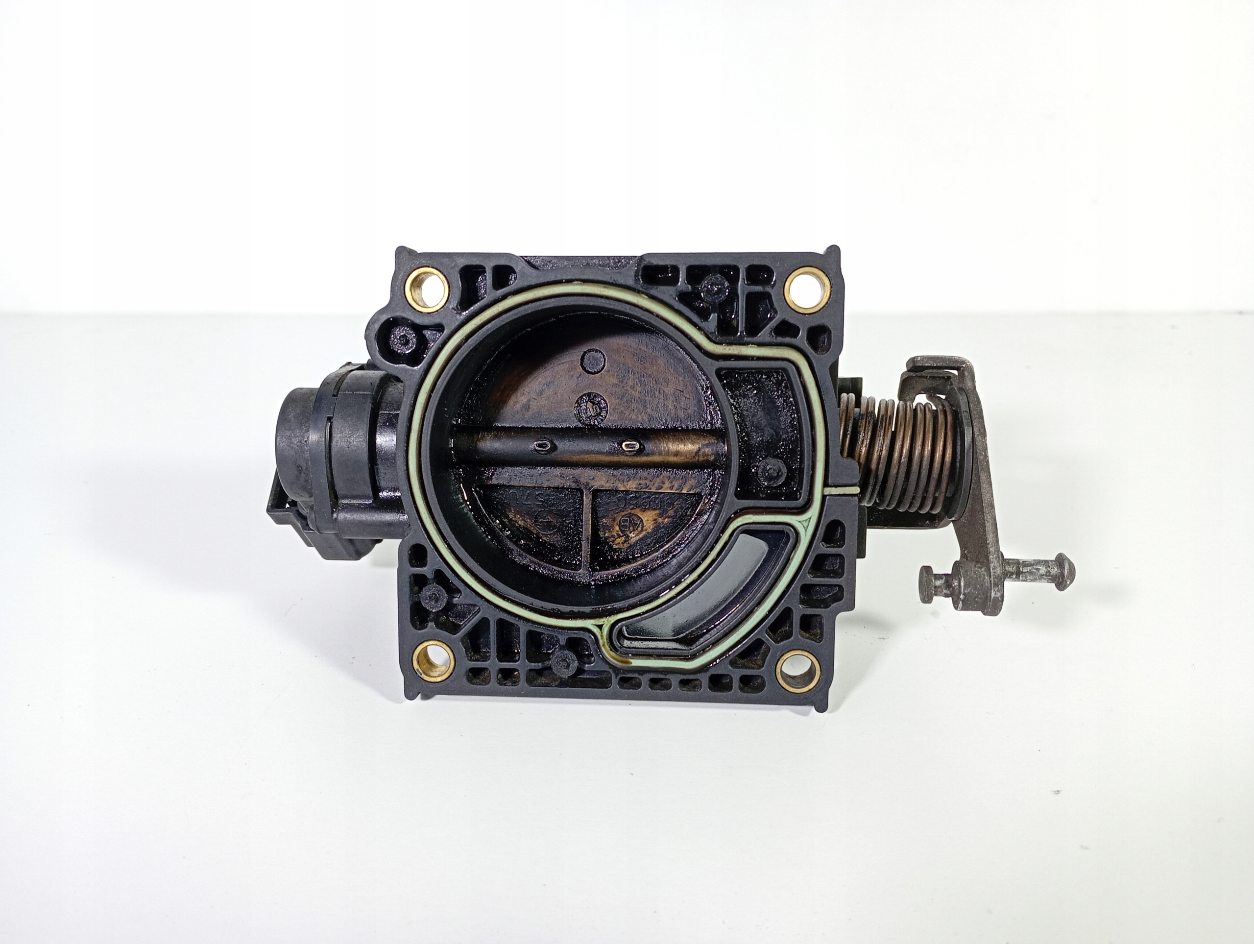 Mazda 6 VI 02-08 1.8 Essence Vanne boitier papillon OE L813