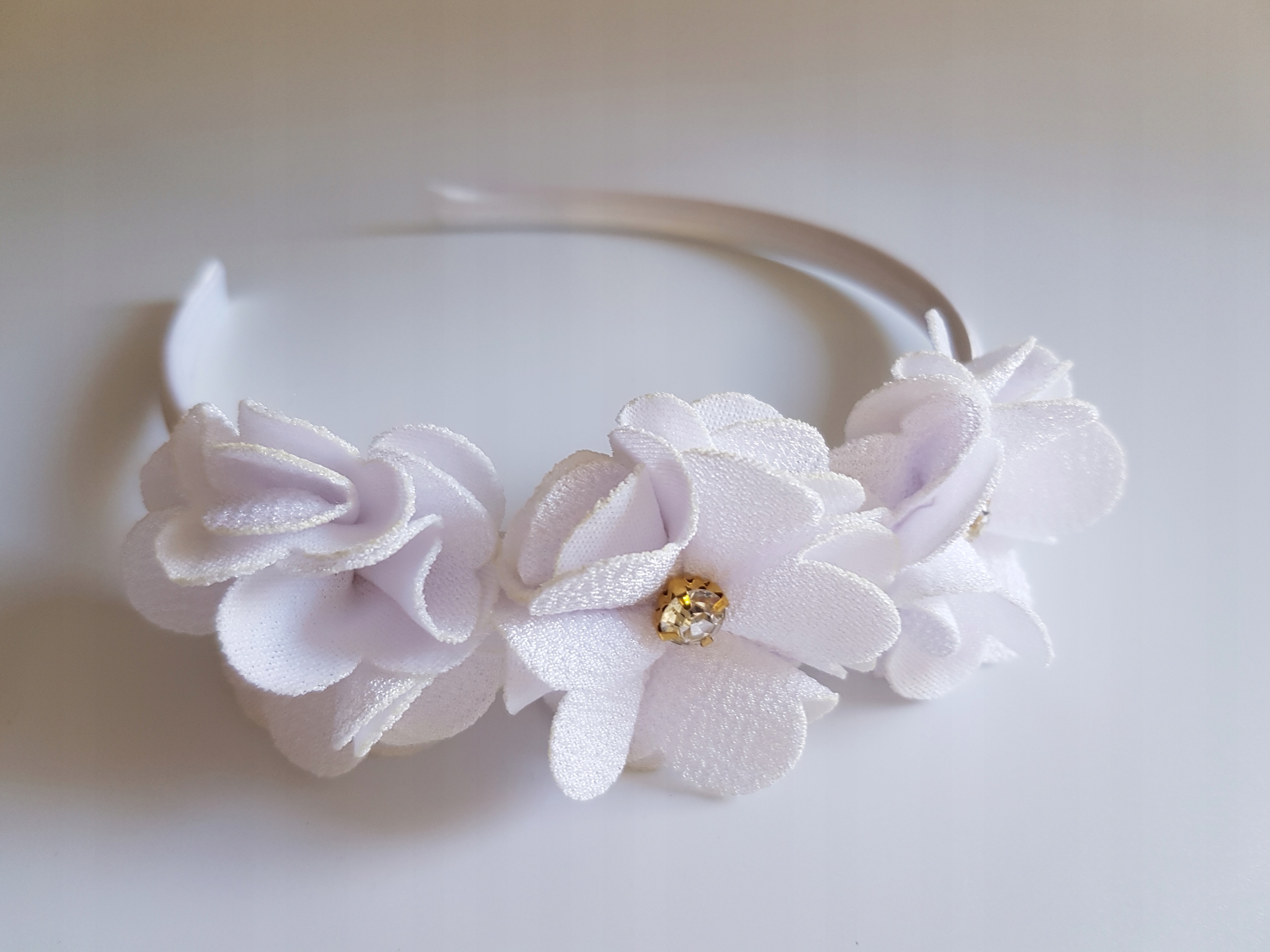 OPASKA KWIATY BIAŁA ROZMIAR UNIWERSALNY Marka bez marki