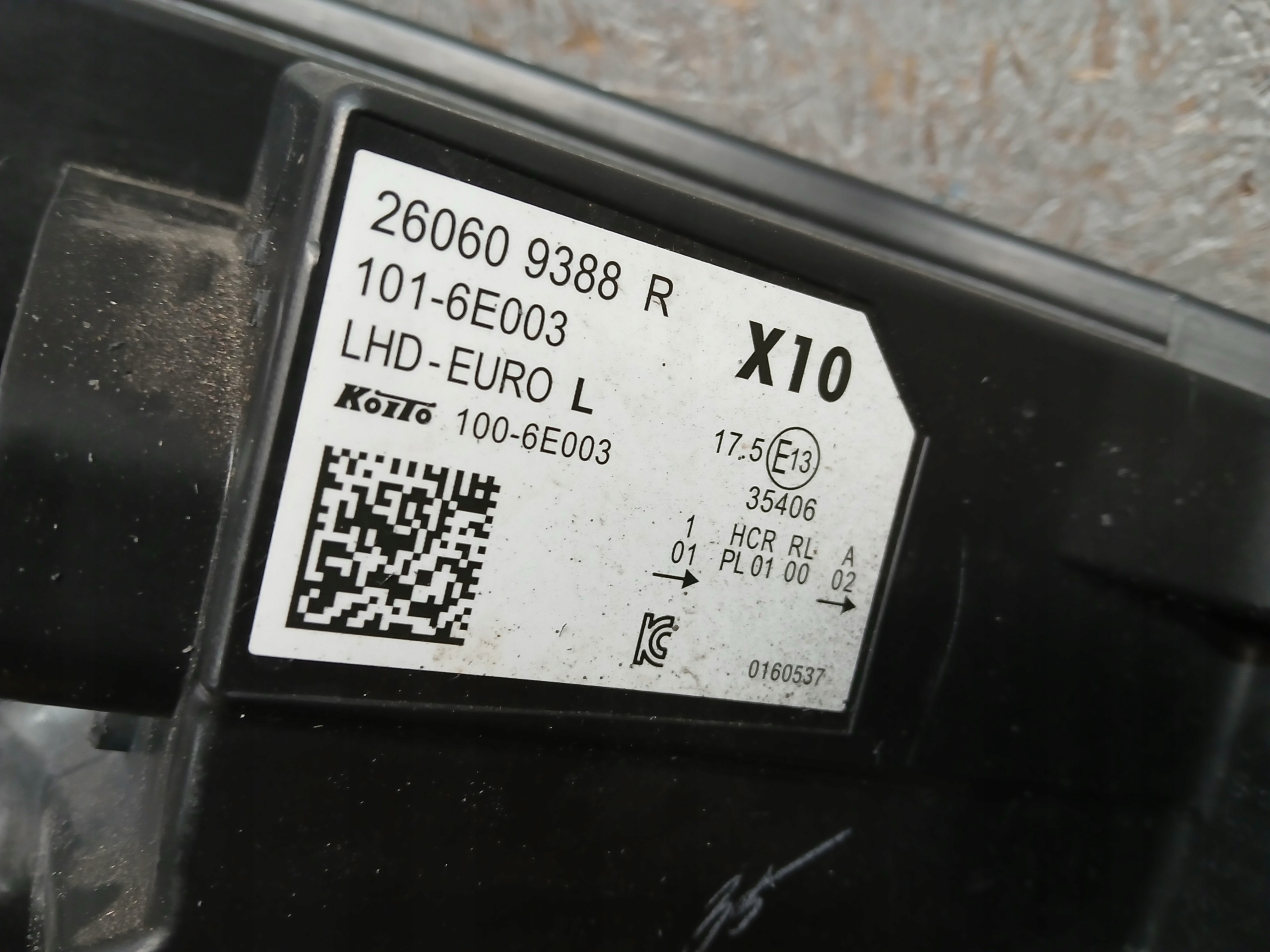 light front left RENAULT ZOE LIFT FULL LED 260609388R