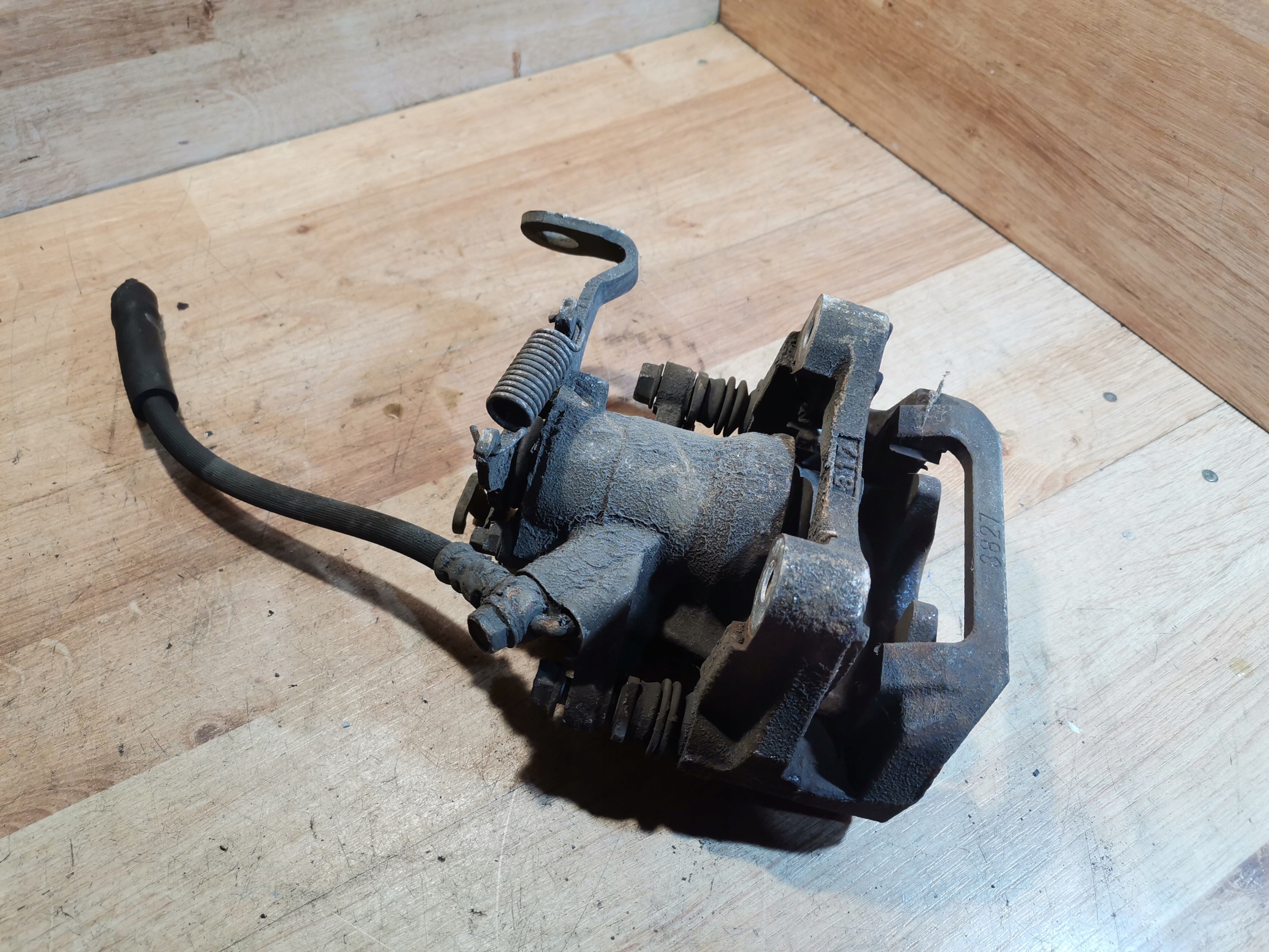 caliper brake left rear part MAZDA 6 III GJ 12