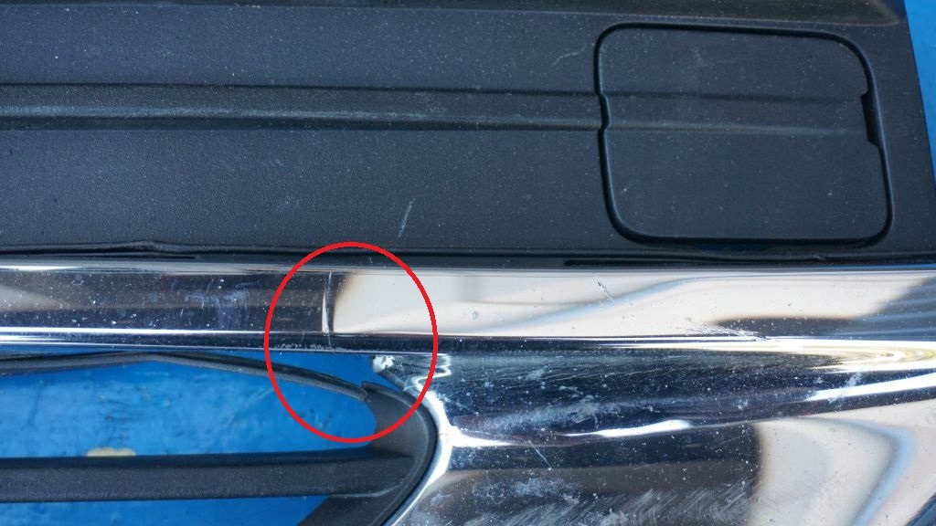 VOLVO XC90 II LIFT - right grid of a bumper front