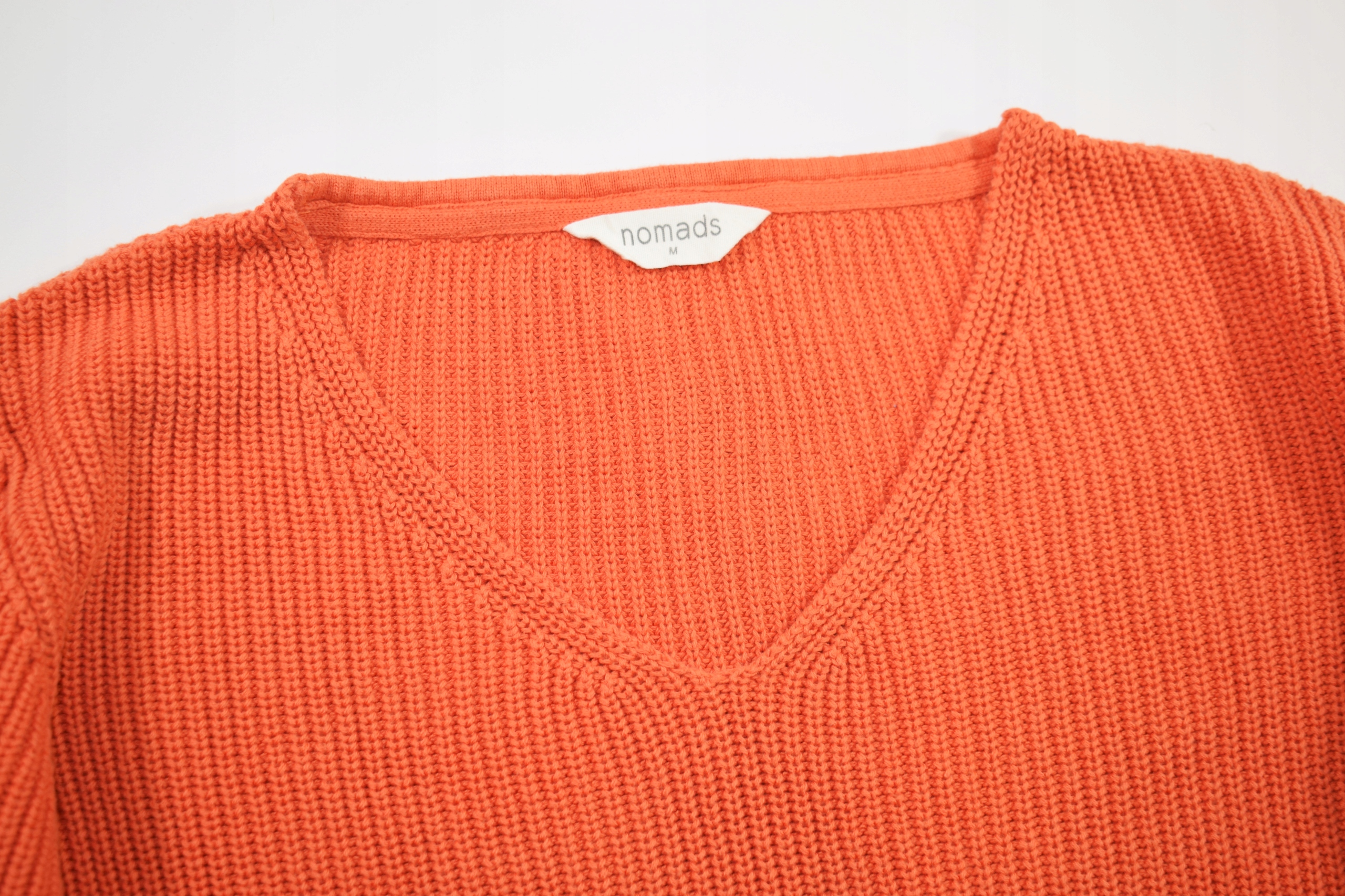 912) DAMSKI SWETER NOMADS ROZ.38/M Kolor pomarańczowy