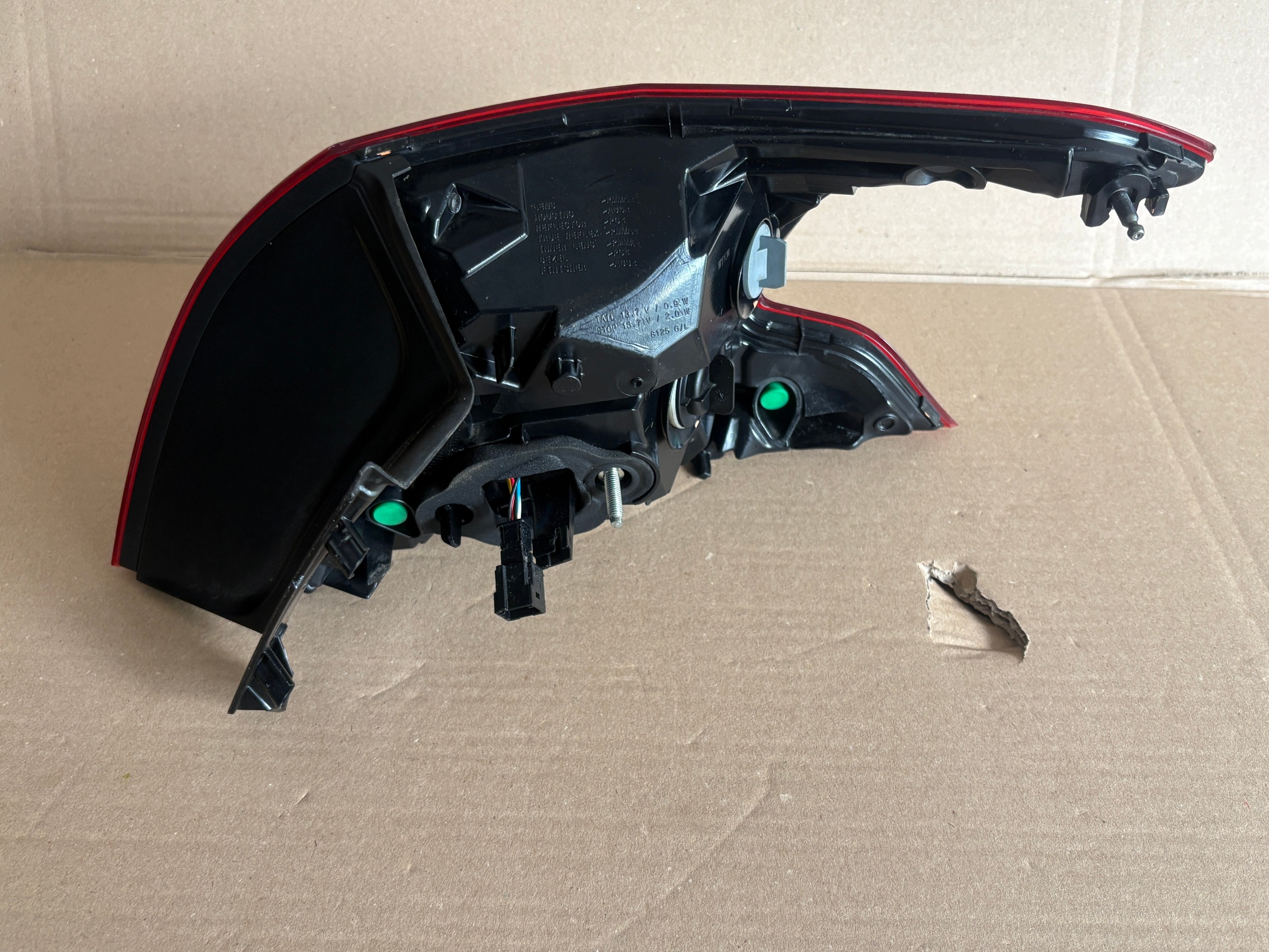 PEUGEOT 308 II light front left 9677817680