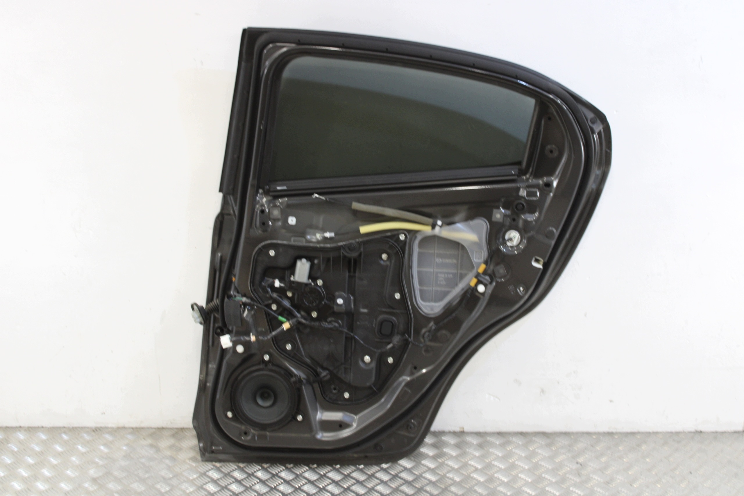 door right rear part rear. complete MAZDA 2 II DJ LIFT