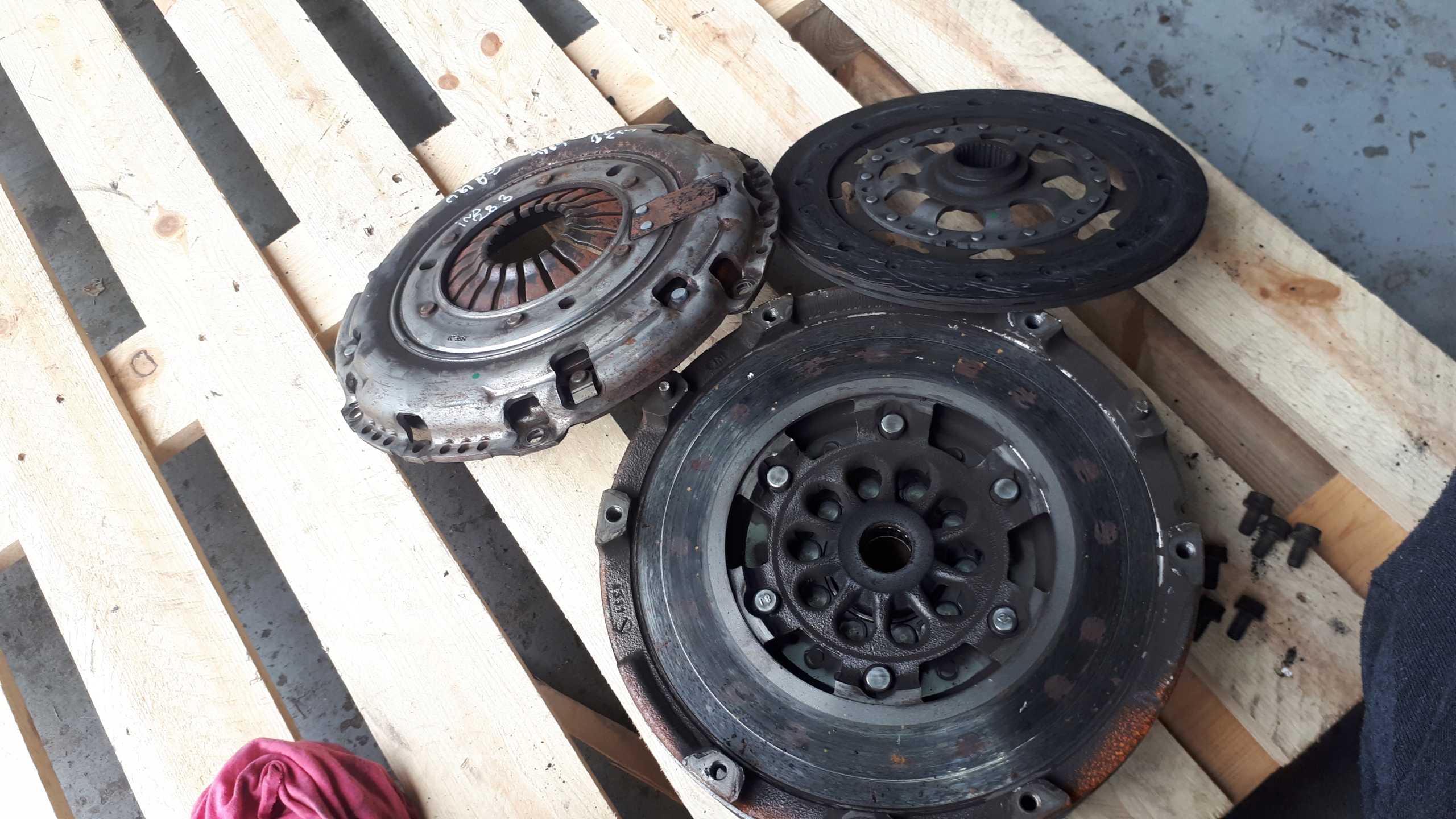A4 B9 8W сцепление колесо 2.0 TFSI A5
