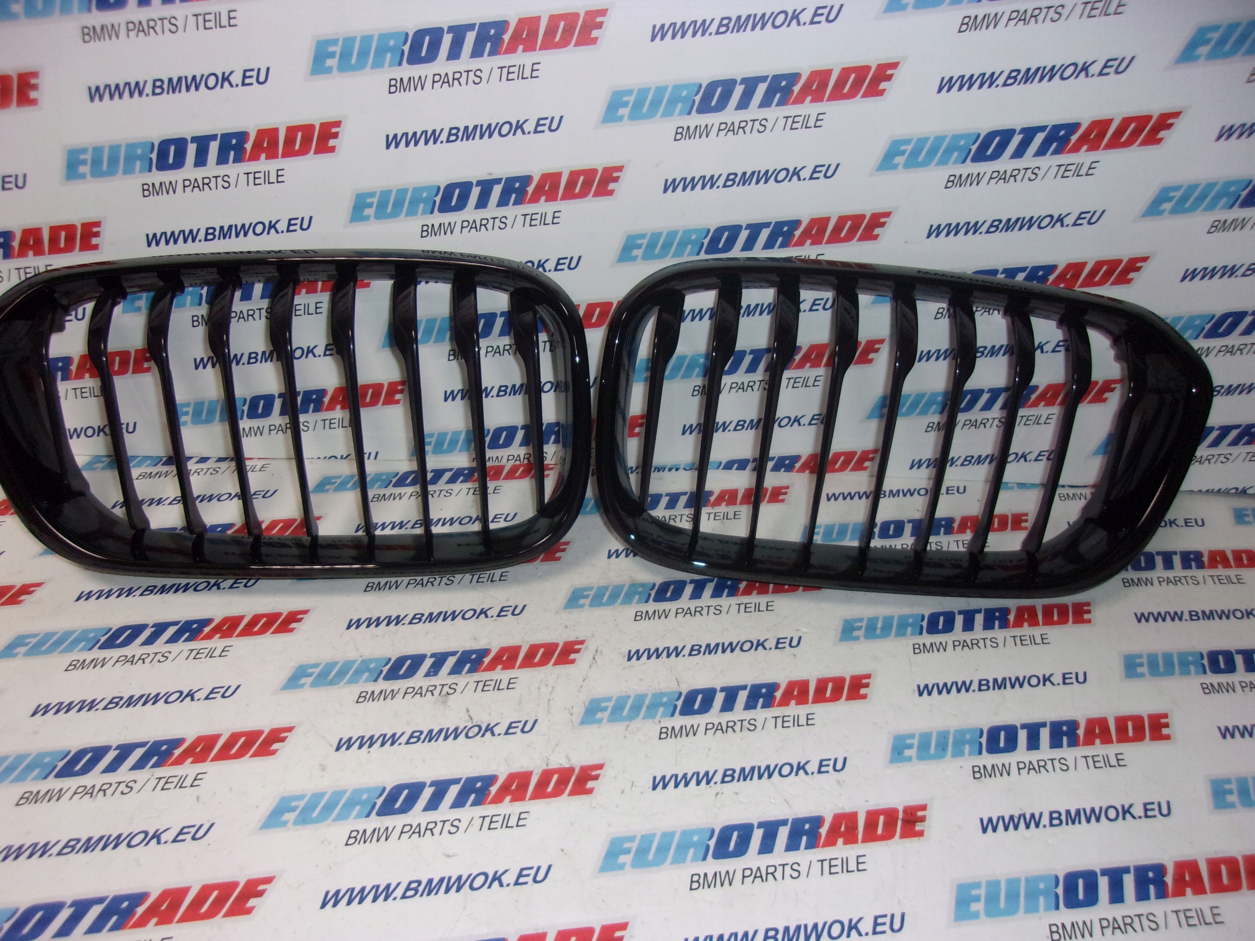 BMW 1 F21 Kühlergrill FRONTGRILL Kühlergitter 2357462 - Thumbnail 1