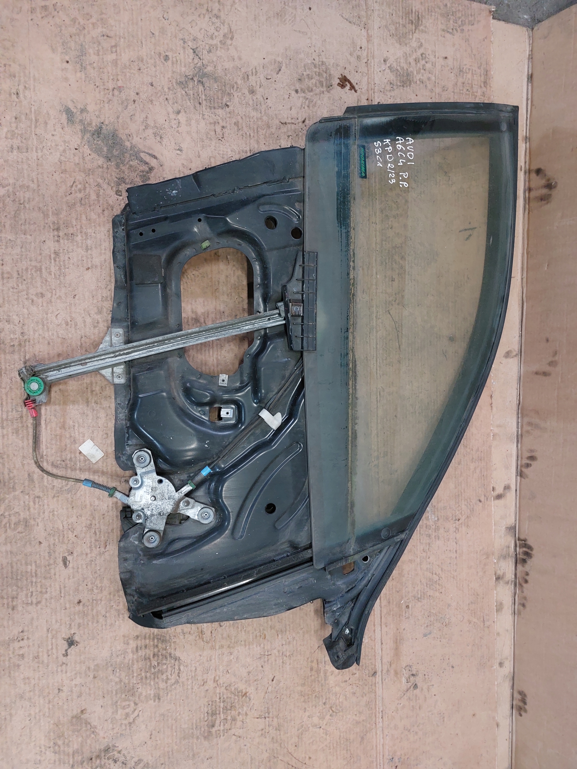 window regulator right front AUDI A6 C4