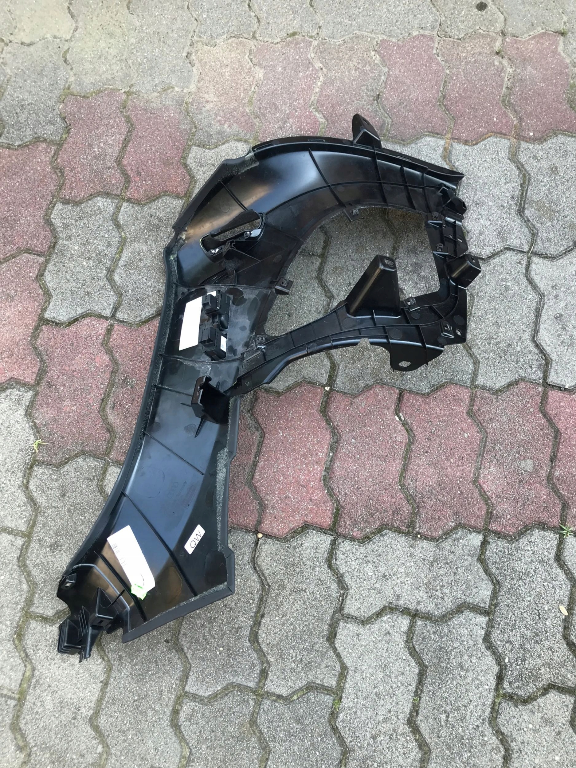 AUDI R8 5.2 plus cover plastic left supports leather 4S1867035E