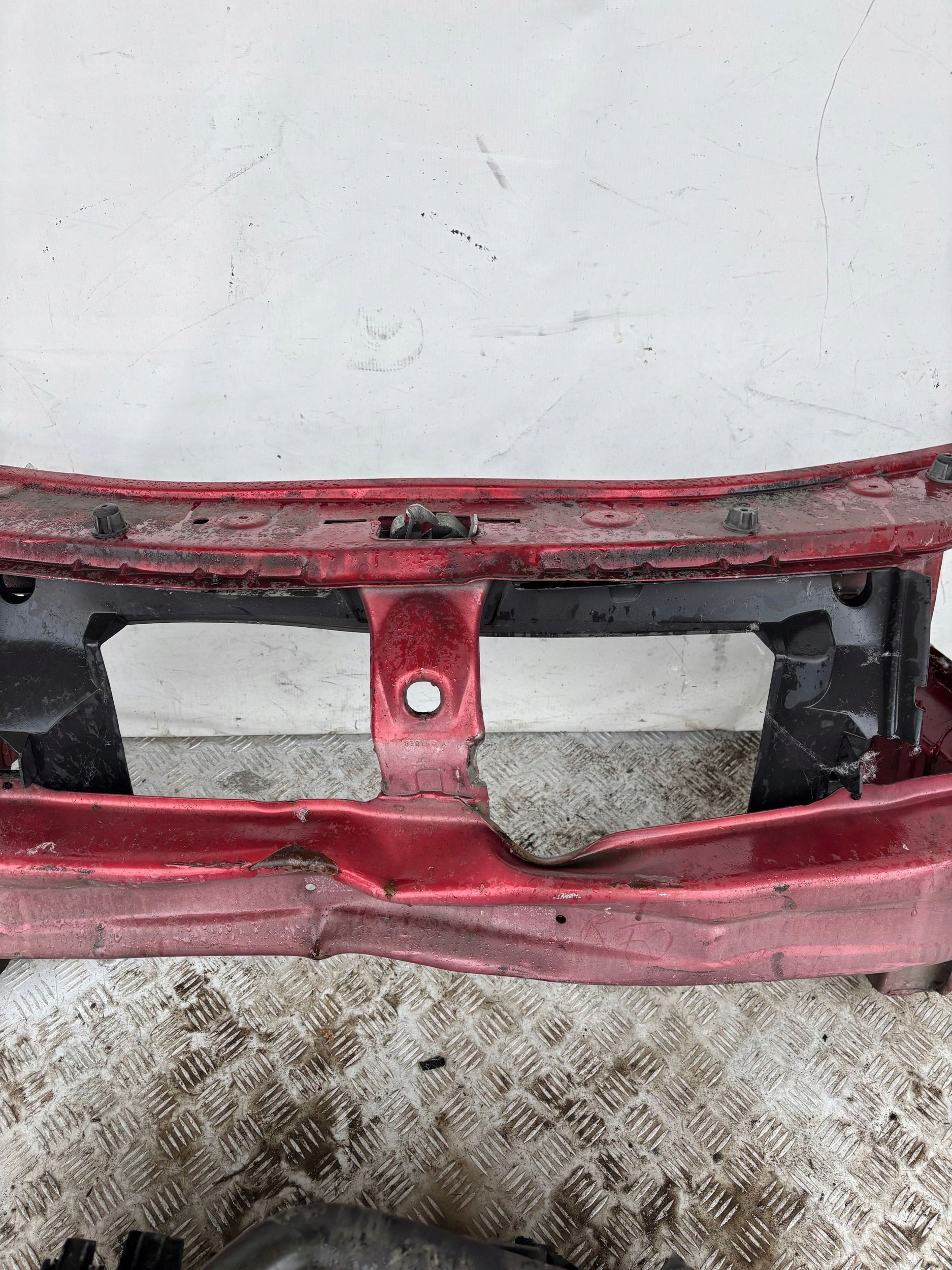 support panel for radiators sider radiator DACIA SANDERO and 1.4 08-12