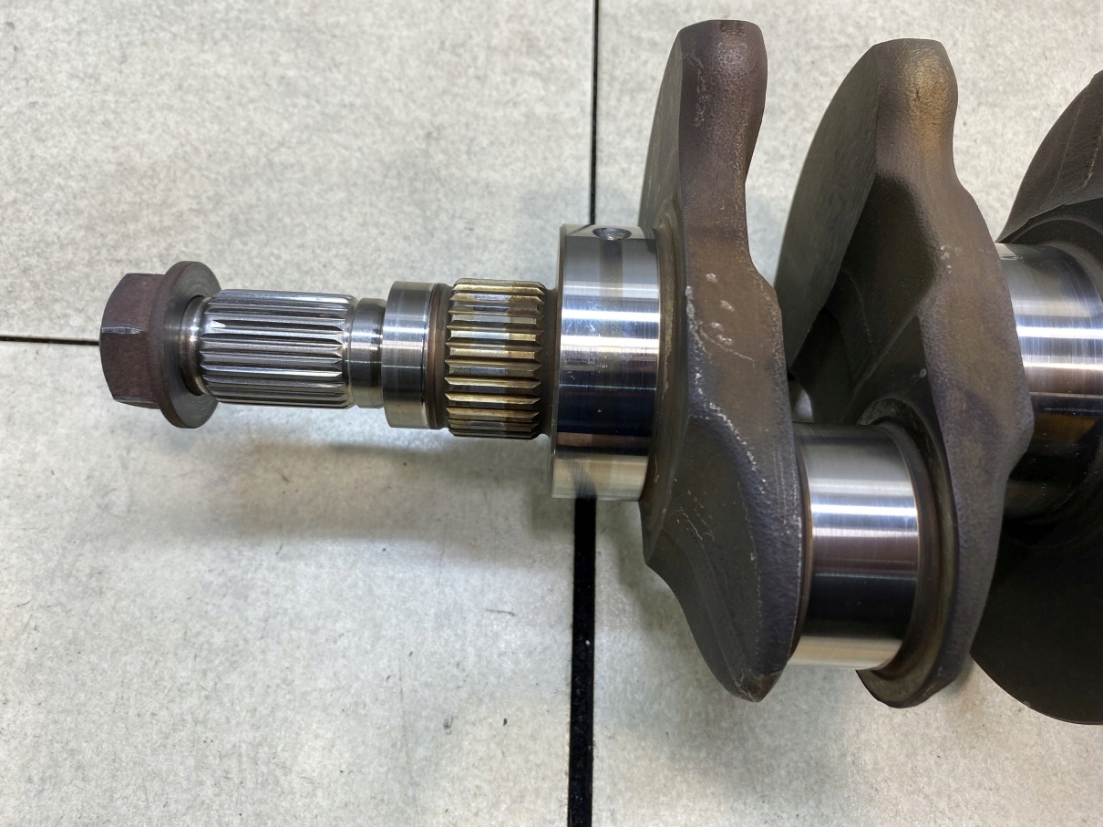 ALBERO MOTORE VOLVO S80 e 2.4 1825