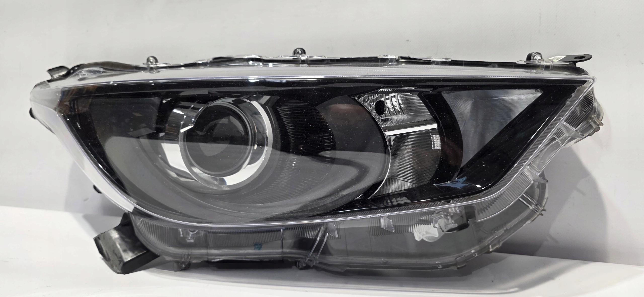 light right front lens LED TOYOTA YARIS IV 20- original K0-6EU