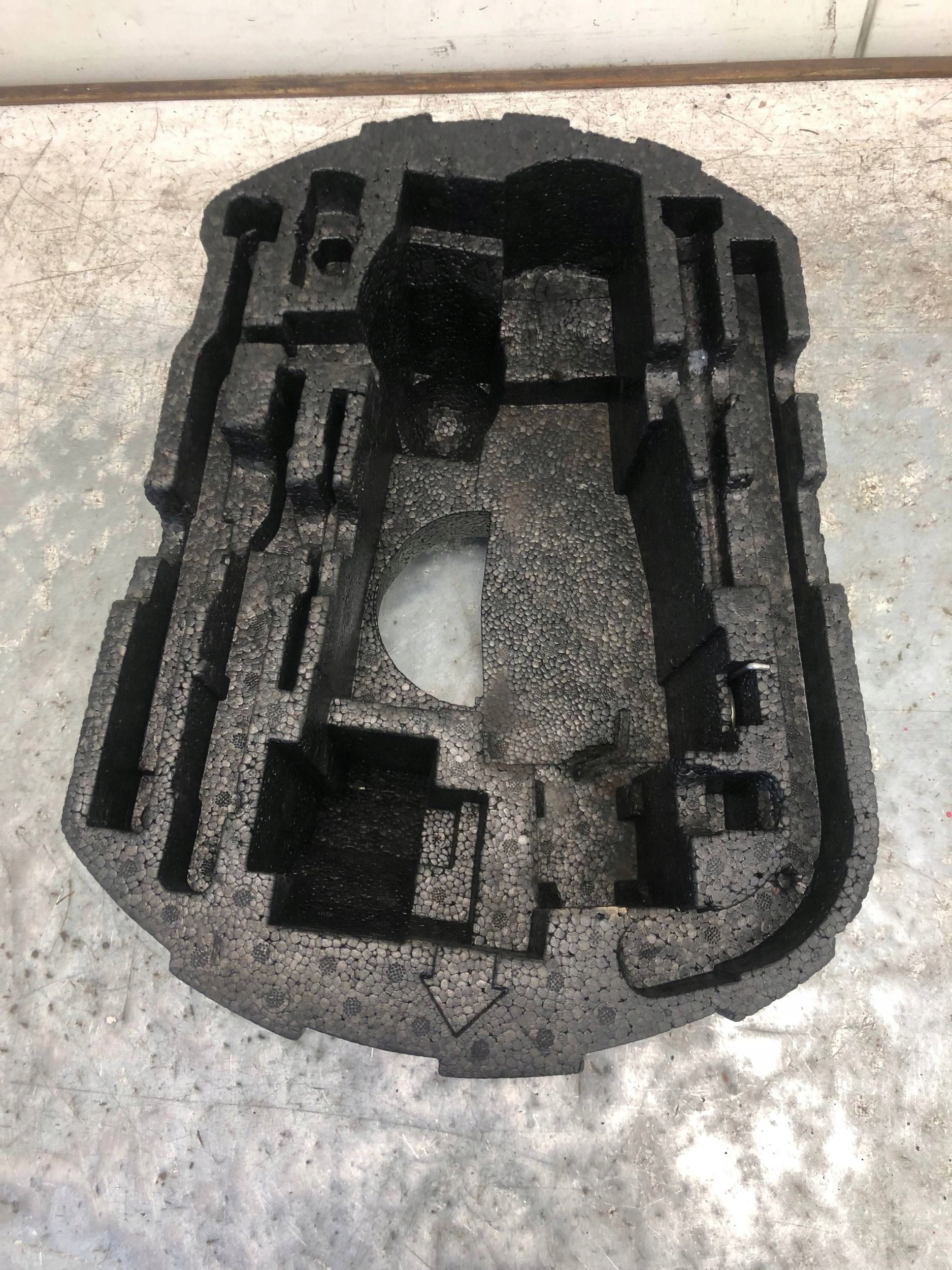 passenger compartment boot polystirene VW NEW BEETLE 1C0012115C