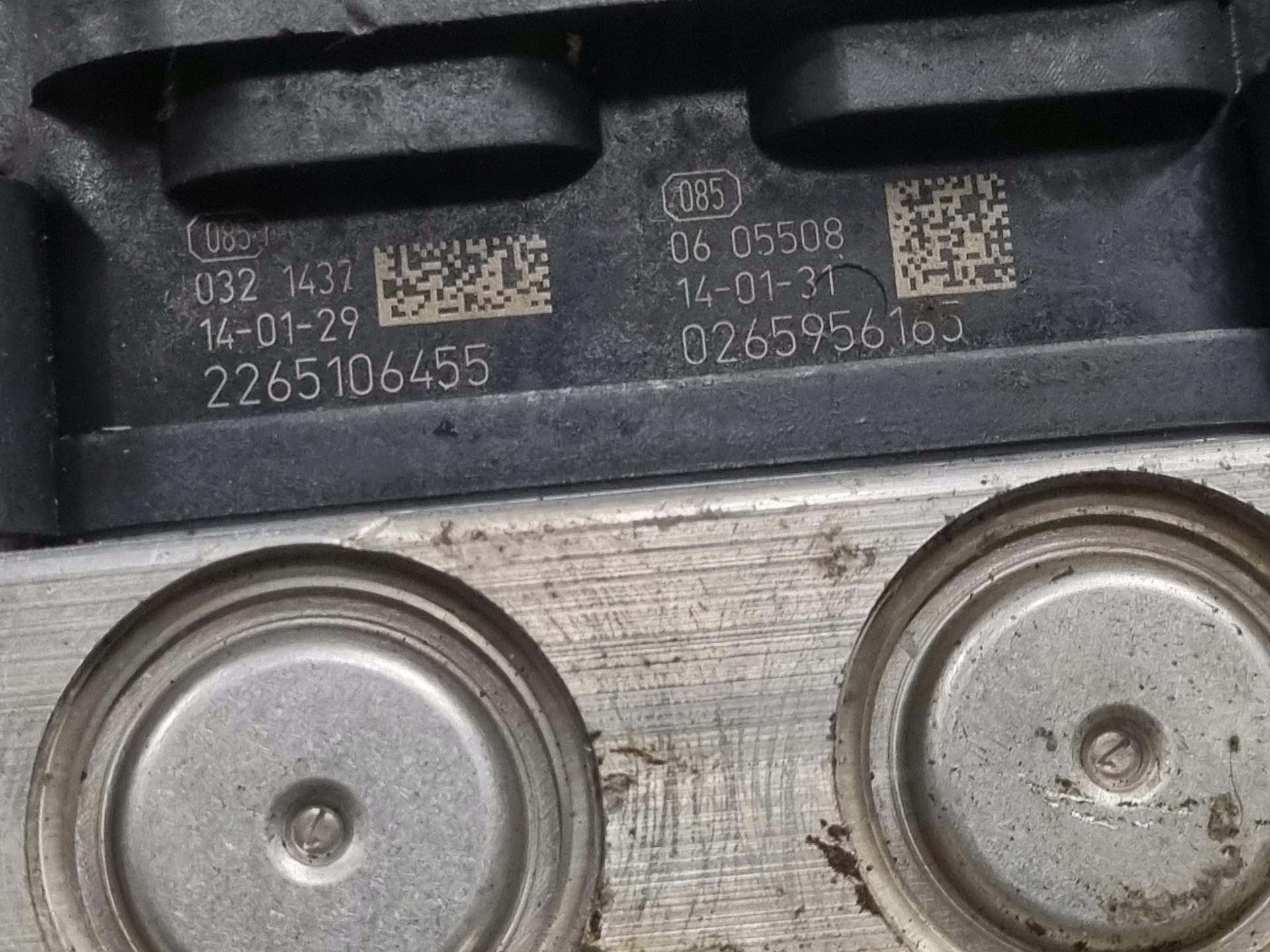 pump ABS Nissan Qashqai J11 2014 476604EA0E