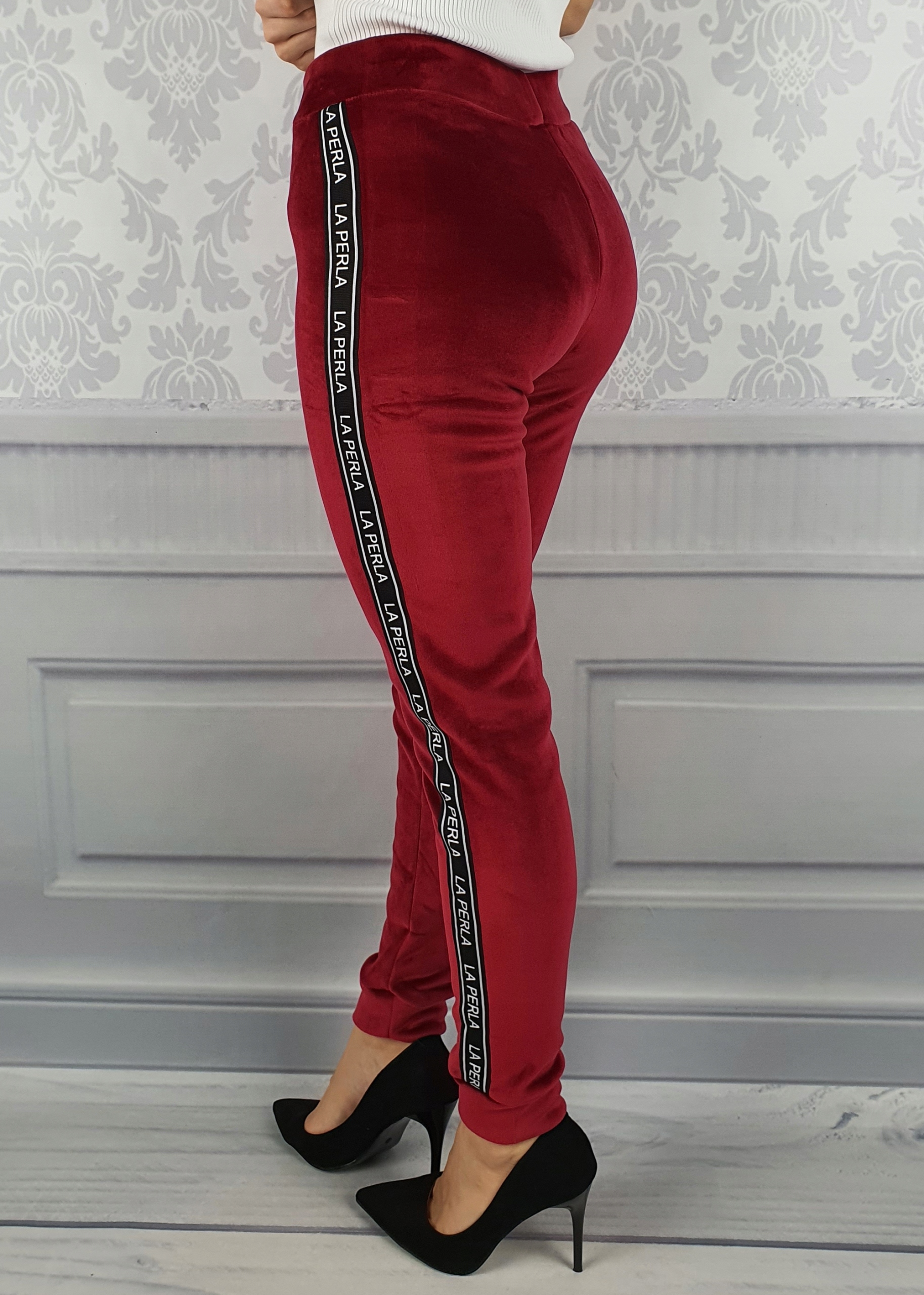 #OCIEPLANE - SPODNIE - DRESOWE - DAMSKIE - WELUR Płeć kobieta