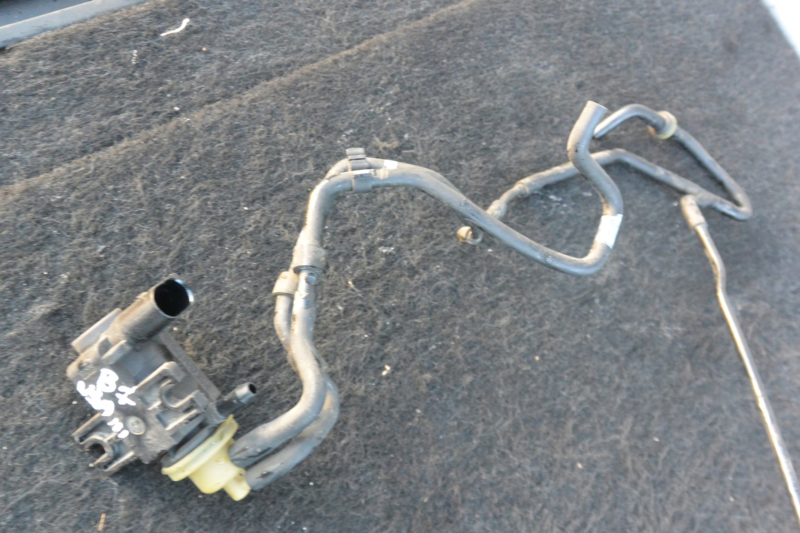 PRIJENOS VAKUM VENTIL 2.0TDI VW PASSAT B7 USA