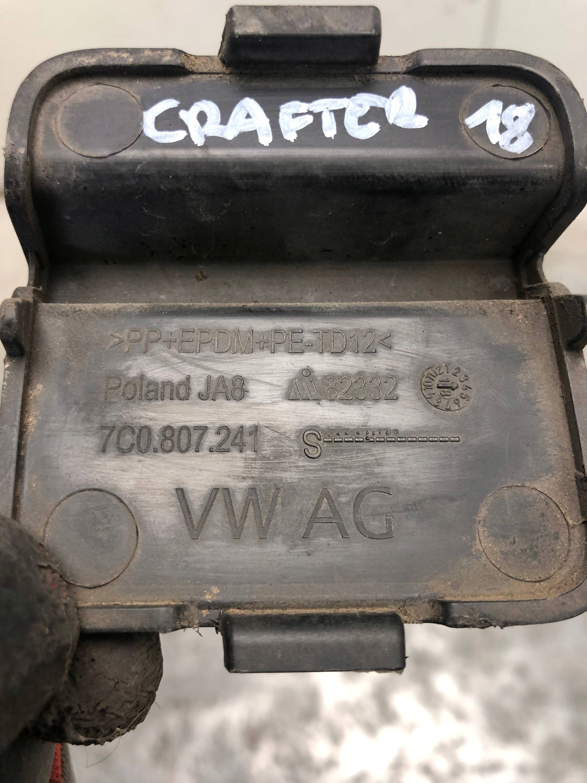 towing hook cap front VW CRAFTER II 7C0807241