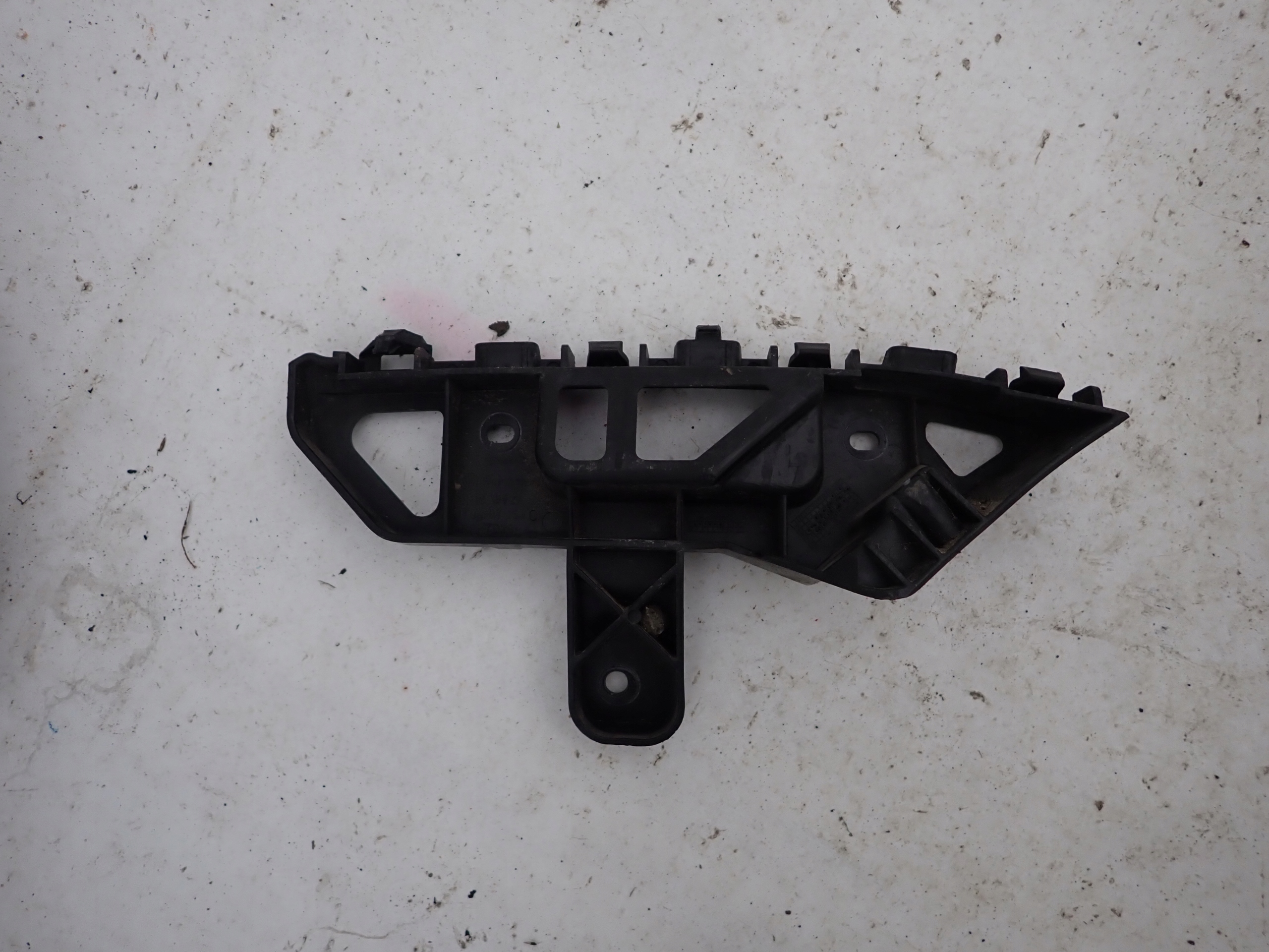 VW TOURAN and LIFT 10- bumper bracket right front