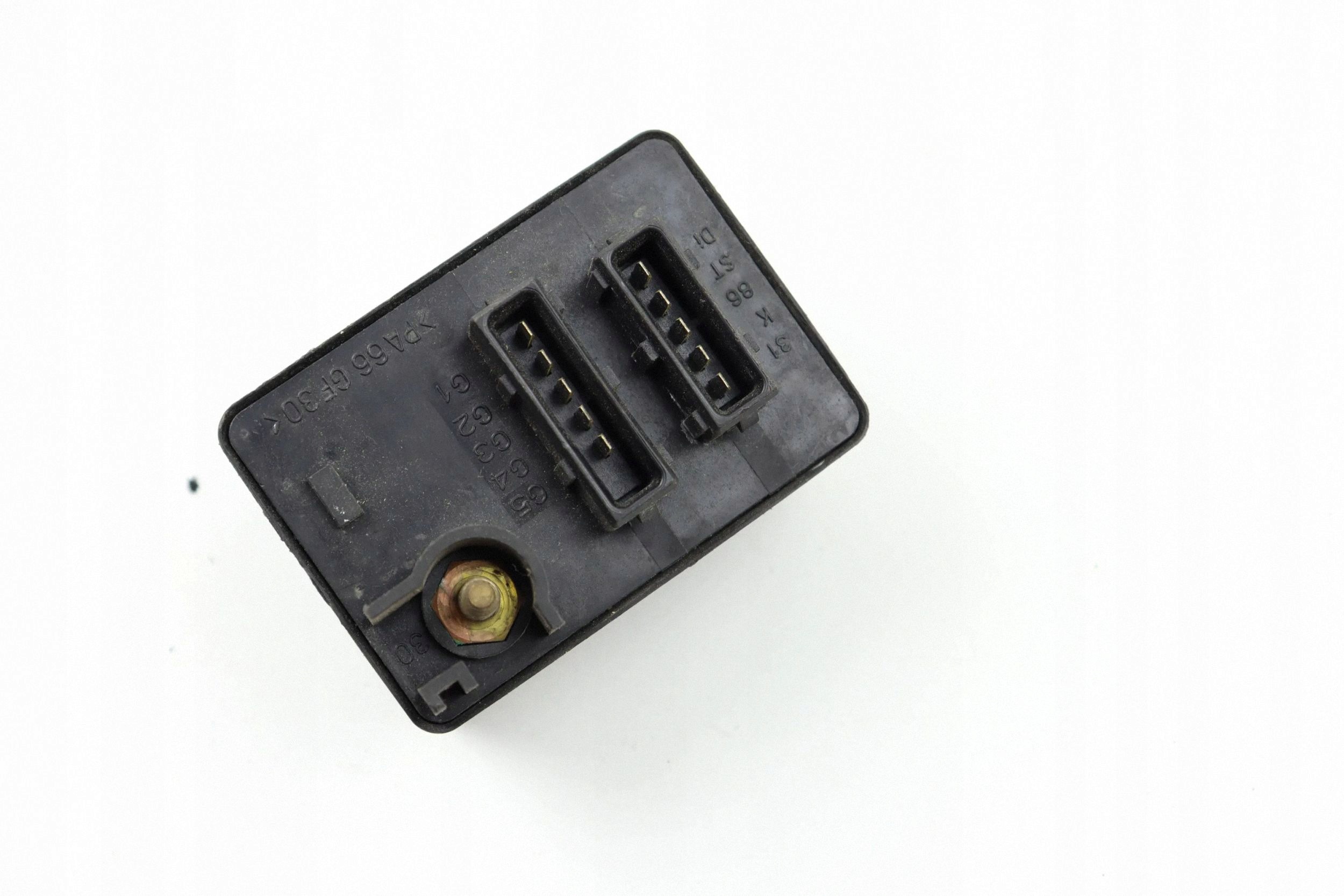ALFA ROMEO 159 FIAT CROMA II GRANE PUNTO relay plugs 55193073
