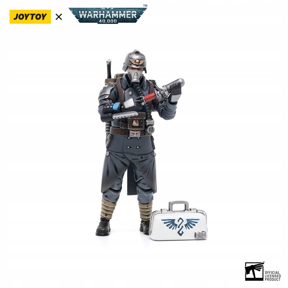 Sběratelská figurka Death Korps of Krieg Veteran Squad – Zdravotník (Medic), Warhammer 40k, měřítko 1/18