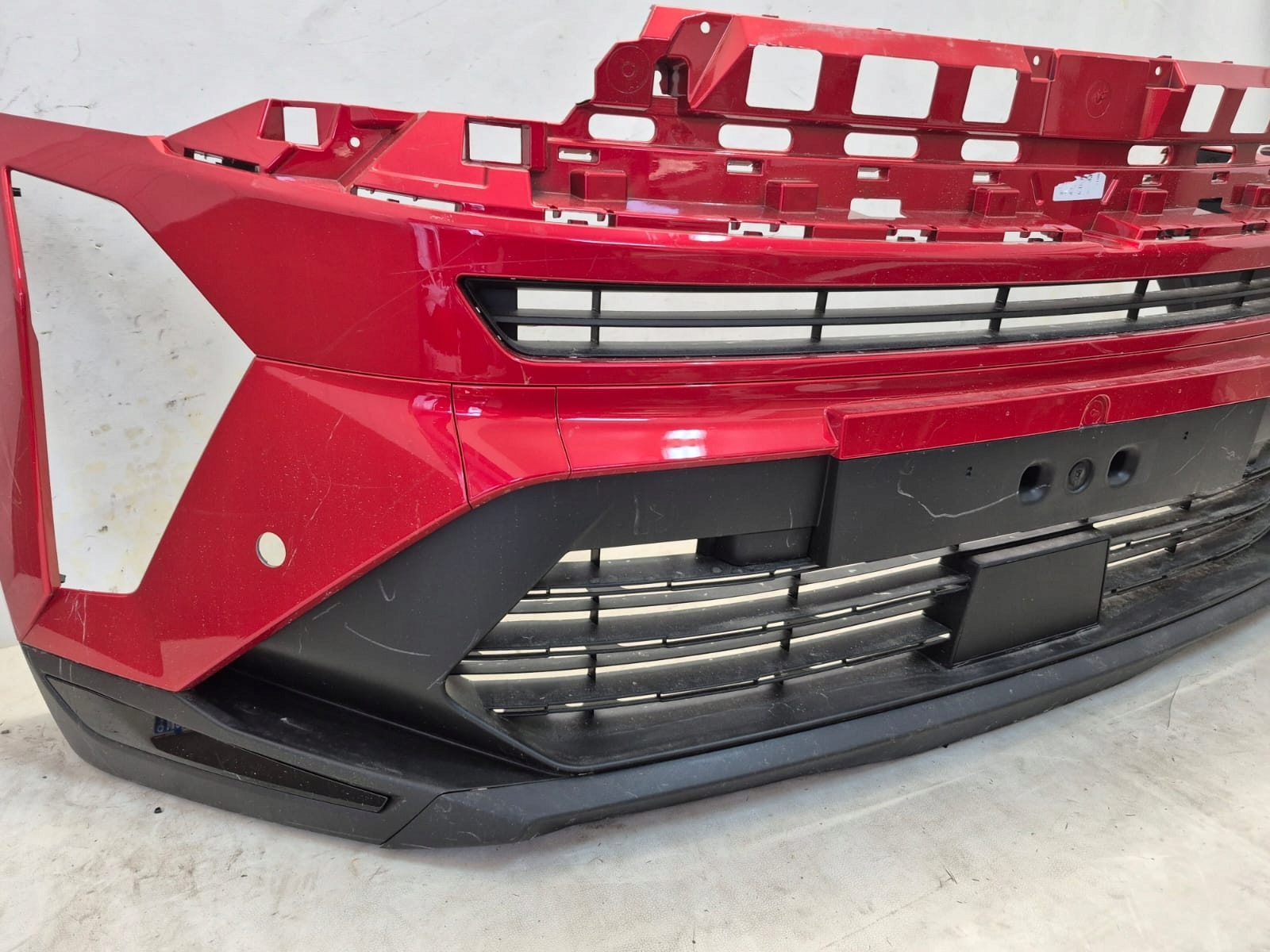RENAULT CAPTUR II 2 LIFT 24- bumper front front PDC