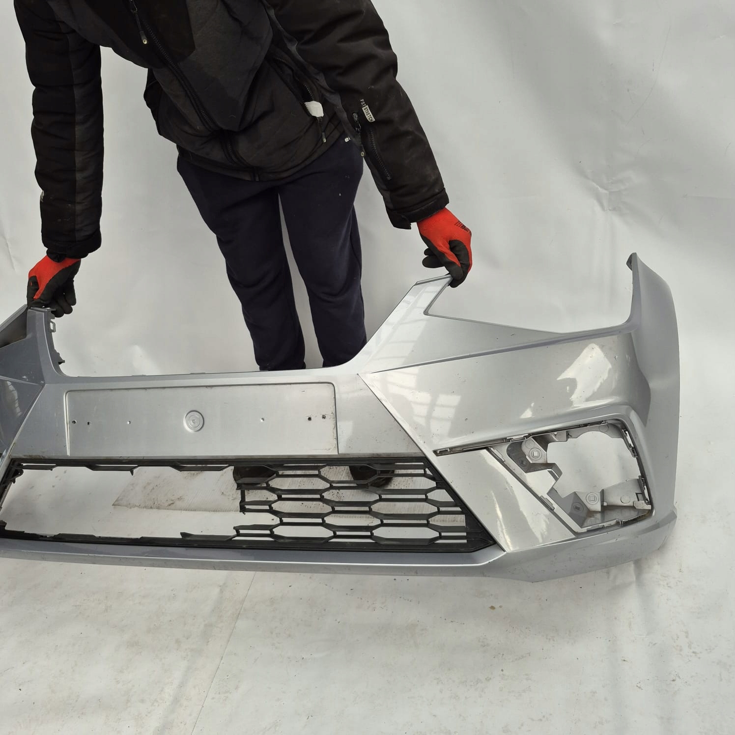 SEAT IBIZA V 6F0 17- bumper front front