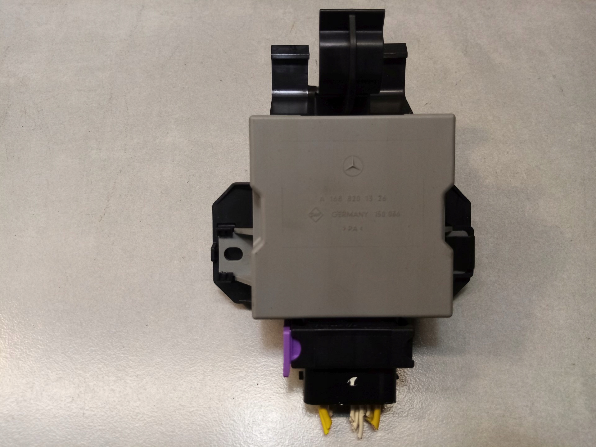 control unit of the sensor rain MERCEDES W168 1.6