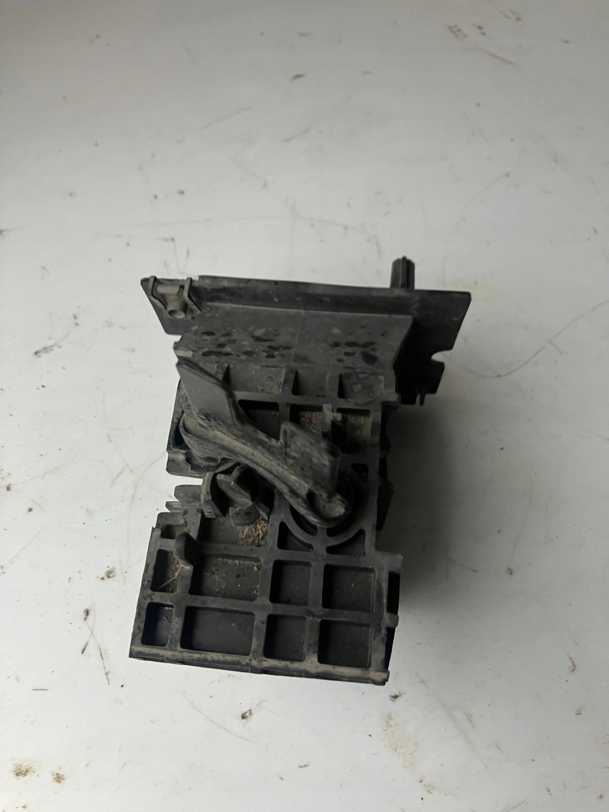 console holder siders left front PEUGEOT 508 and 9686581180