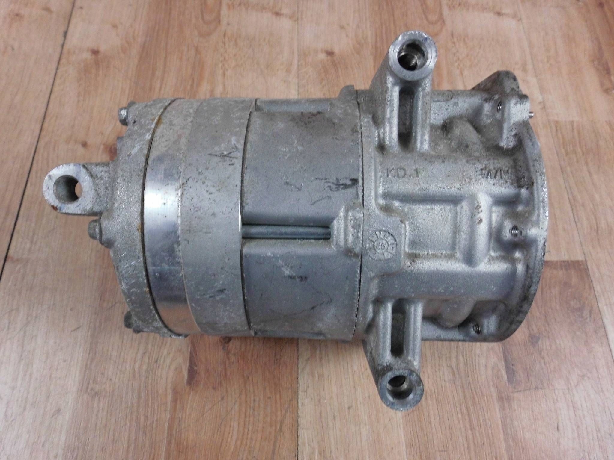Kia Soul EV compressor compressor; of the air conditioning 97701E4000