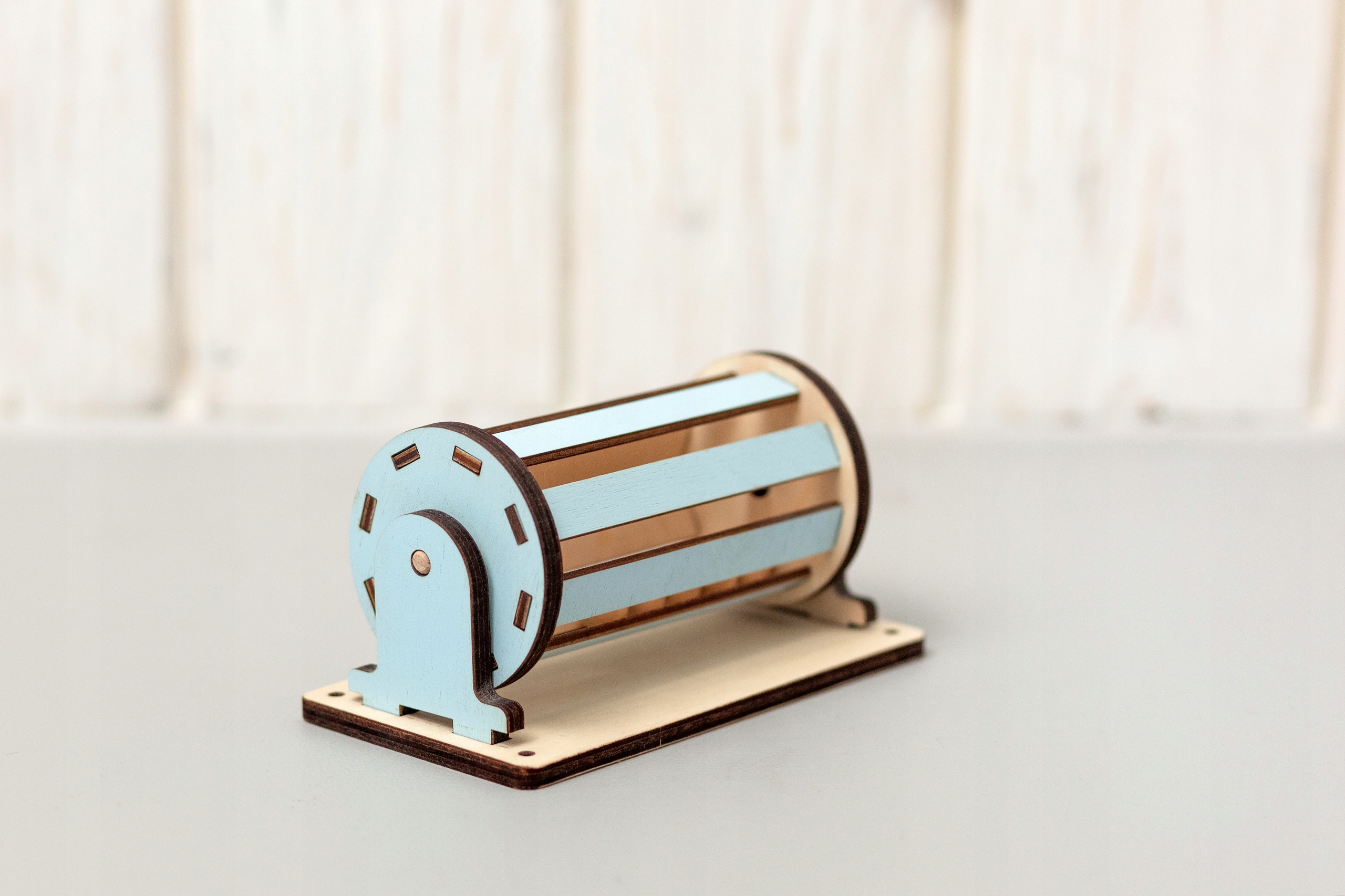 

Kołowrotek do tablicy manipulacyjnej niebieski