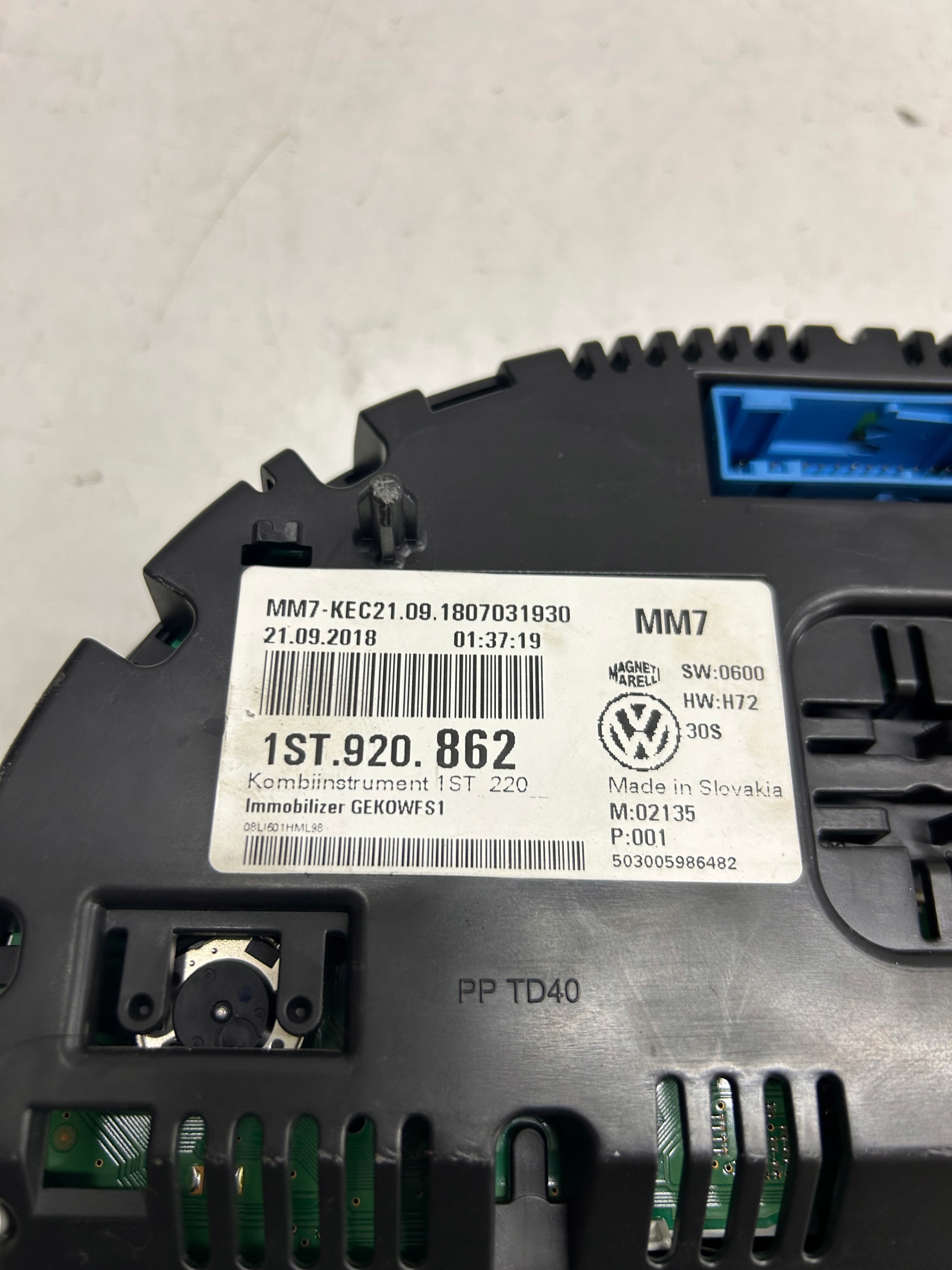 спидометр SKODA CITIGO UP MII 1ST920862
