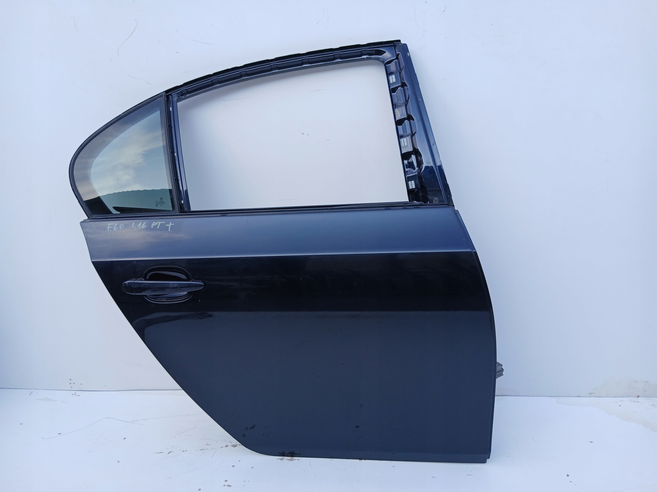 door right rear part rear. BMW E60 416/9 CARBONSCHWARZ