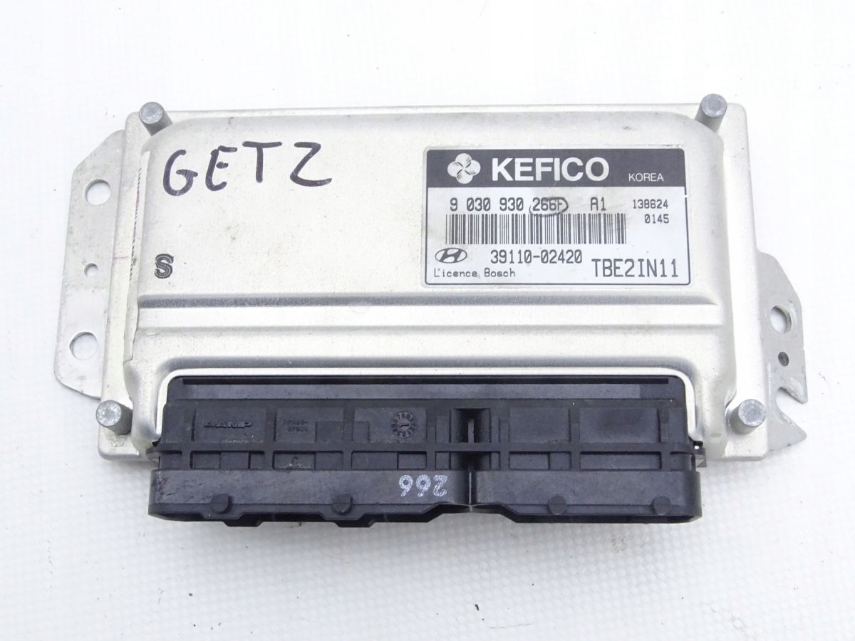 control unit of the engine HYUNDAI GETZ 9030930266F