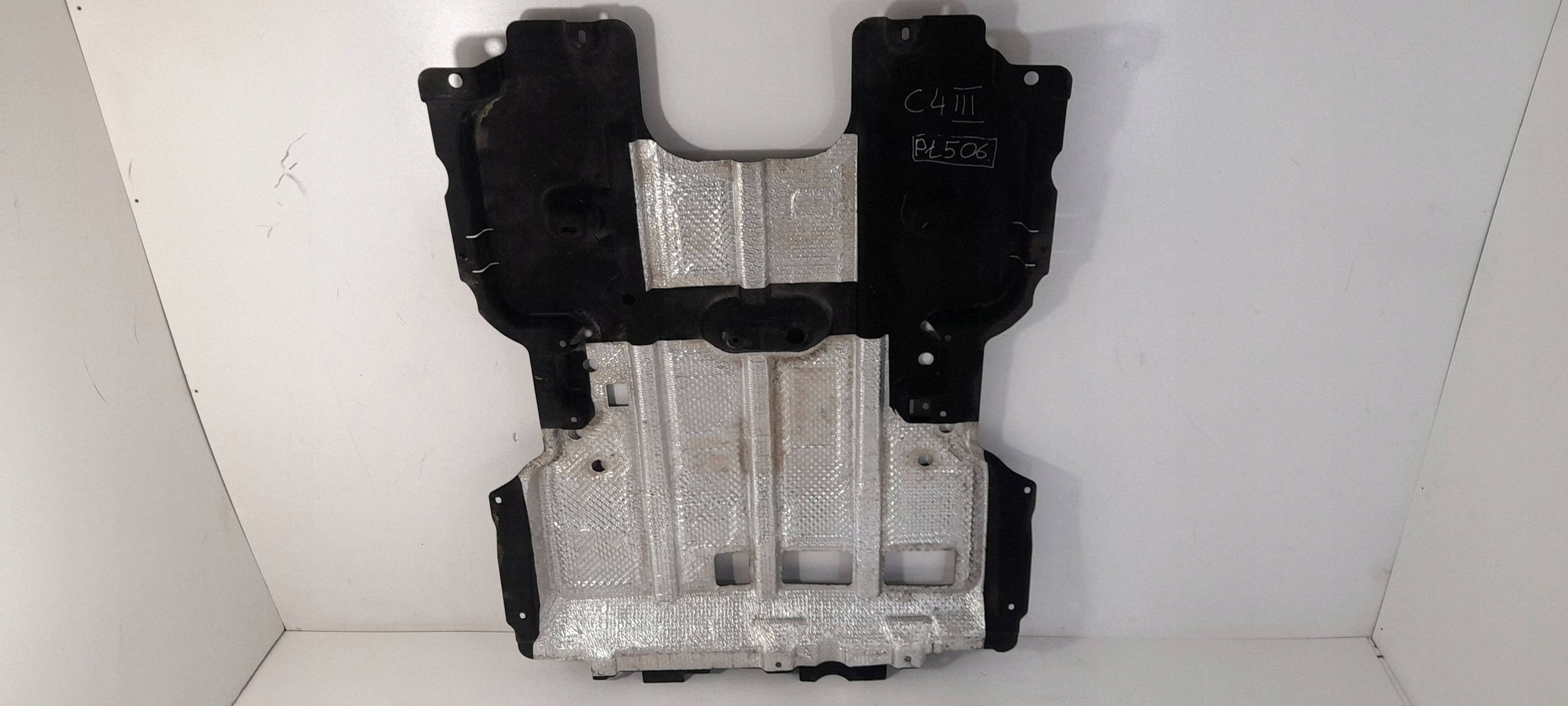 Citroen C4 III e-C4 cover below engine 9830181780 (PL506)