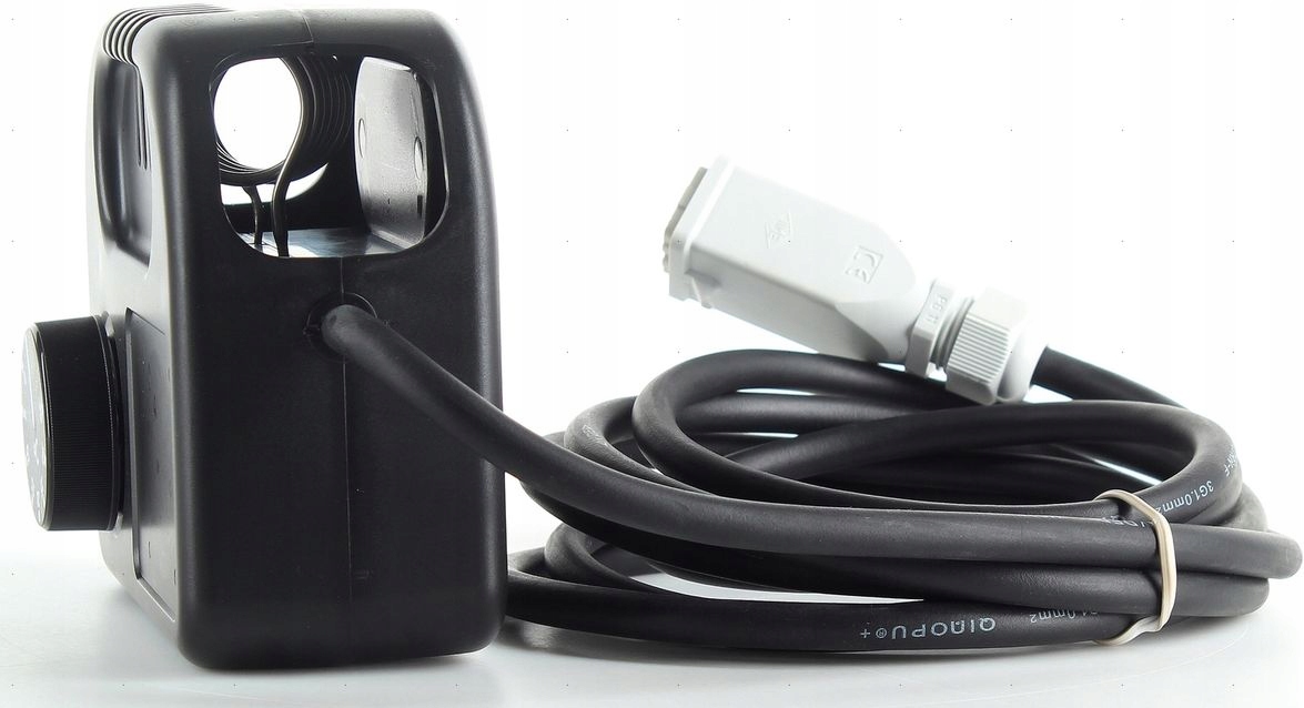 TERMOSTAT POMIESZCZENIOWY MASTER TH-5 - 10M Kod producenta 4150.112