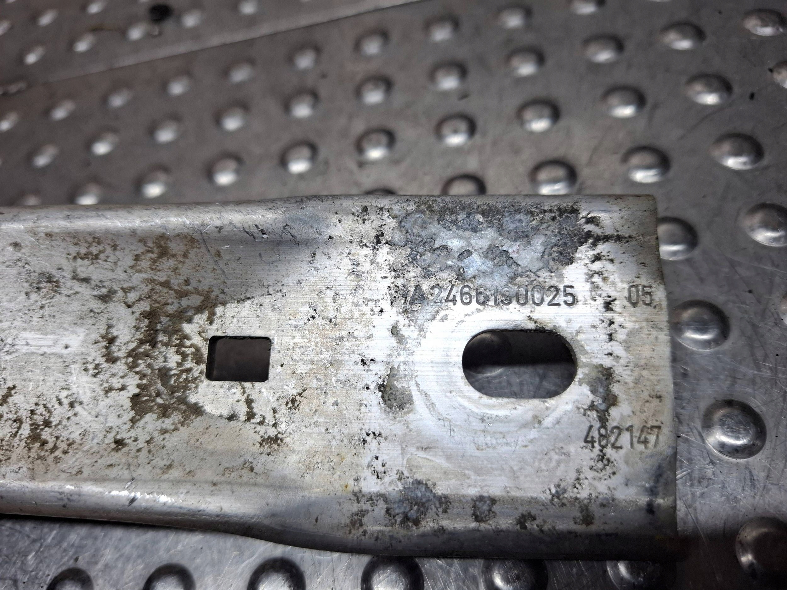 panel TUNELU chassis A2466190025 MERCEDES GLA X156