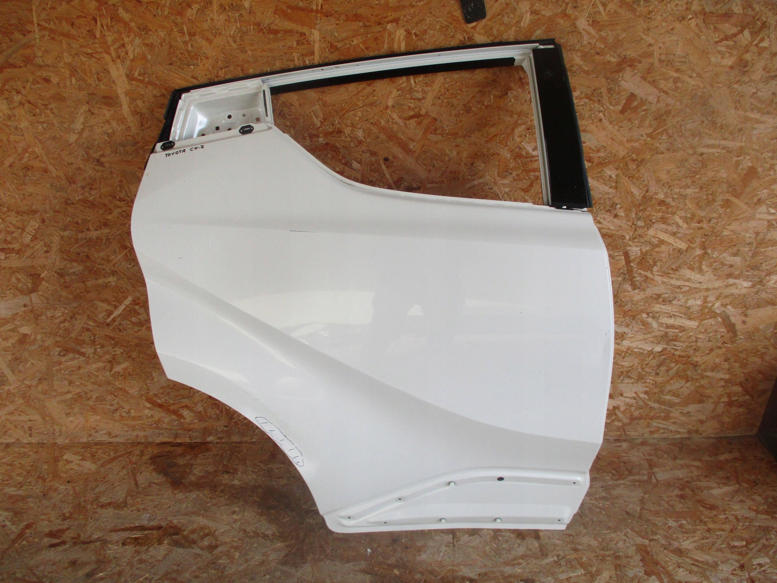 Tür heck hinten links TOYOTA CH-R 16