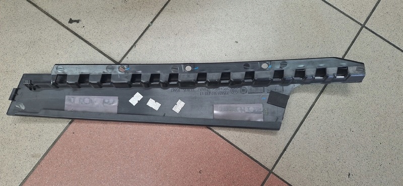 moulding covering left front FIAT TIPO 16- 735601397