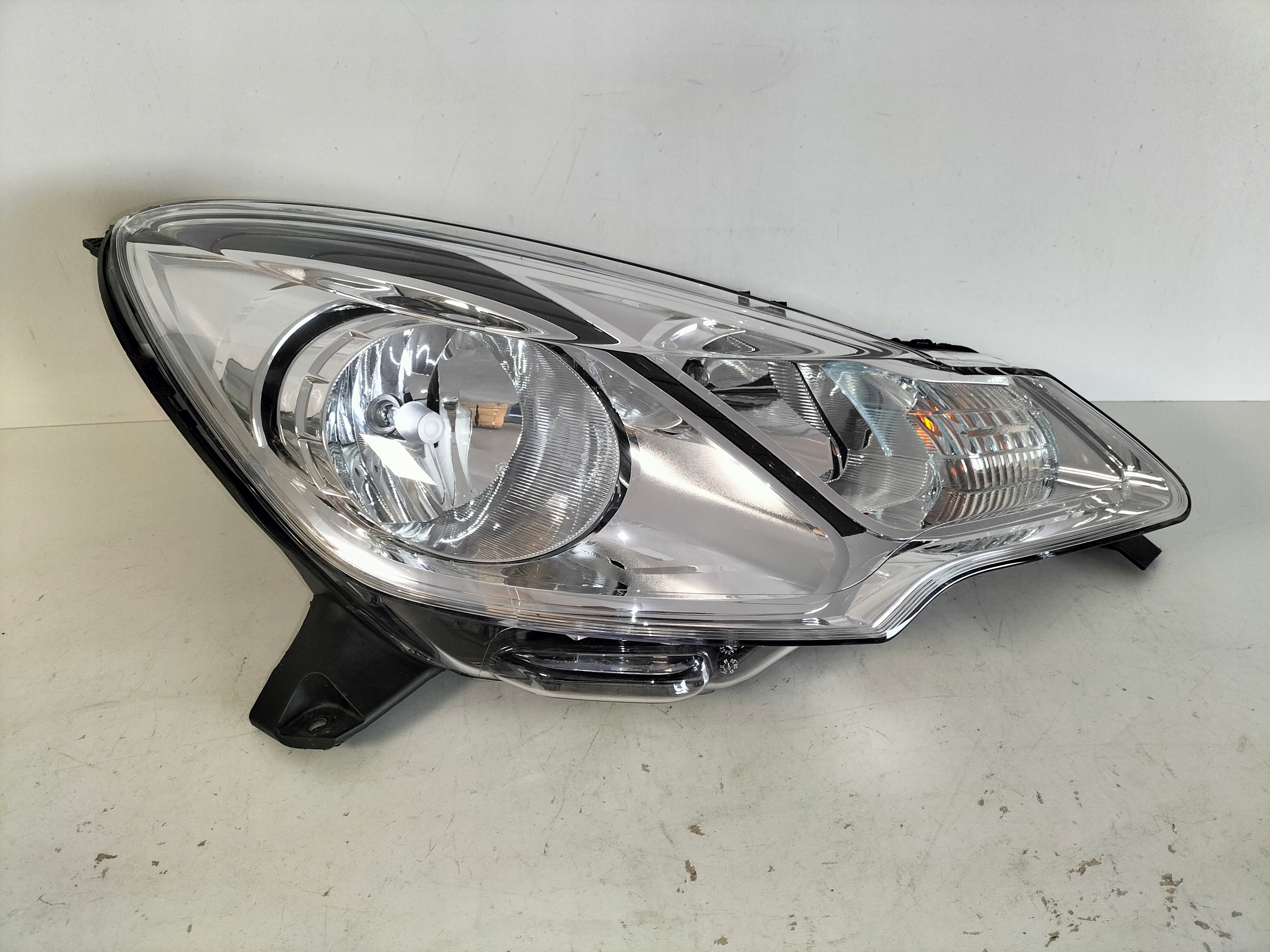 light front reflektor right CITROEN C3 II 09-16