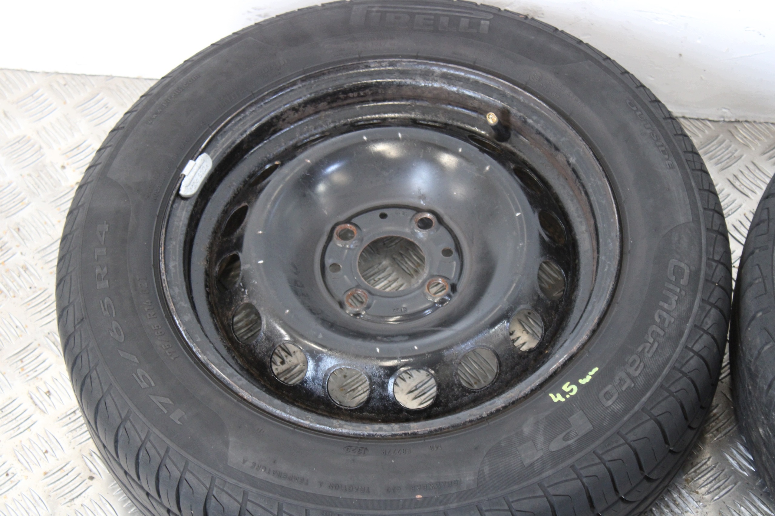 wheels discs 175/65 R14 ET35 FIAT PANDA III 3 2016