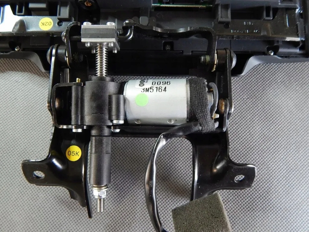 AUDI A8 L MONITOR LCD 4H4919607