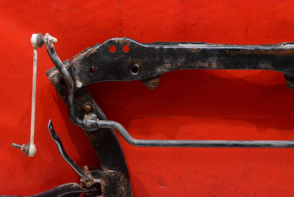 axle beam sider subframe axle beam front DACIA DUSTER 1 and HS 1.5 DCI 90 KM 10-13