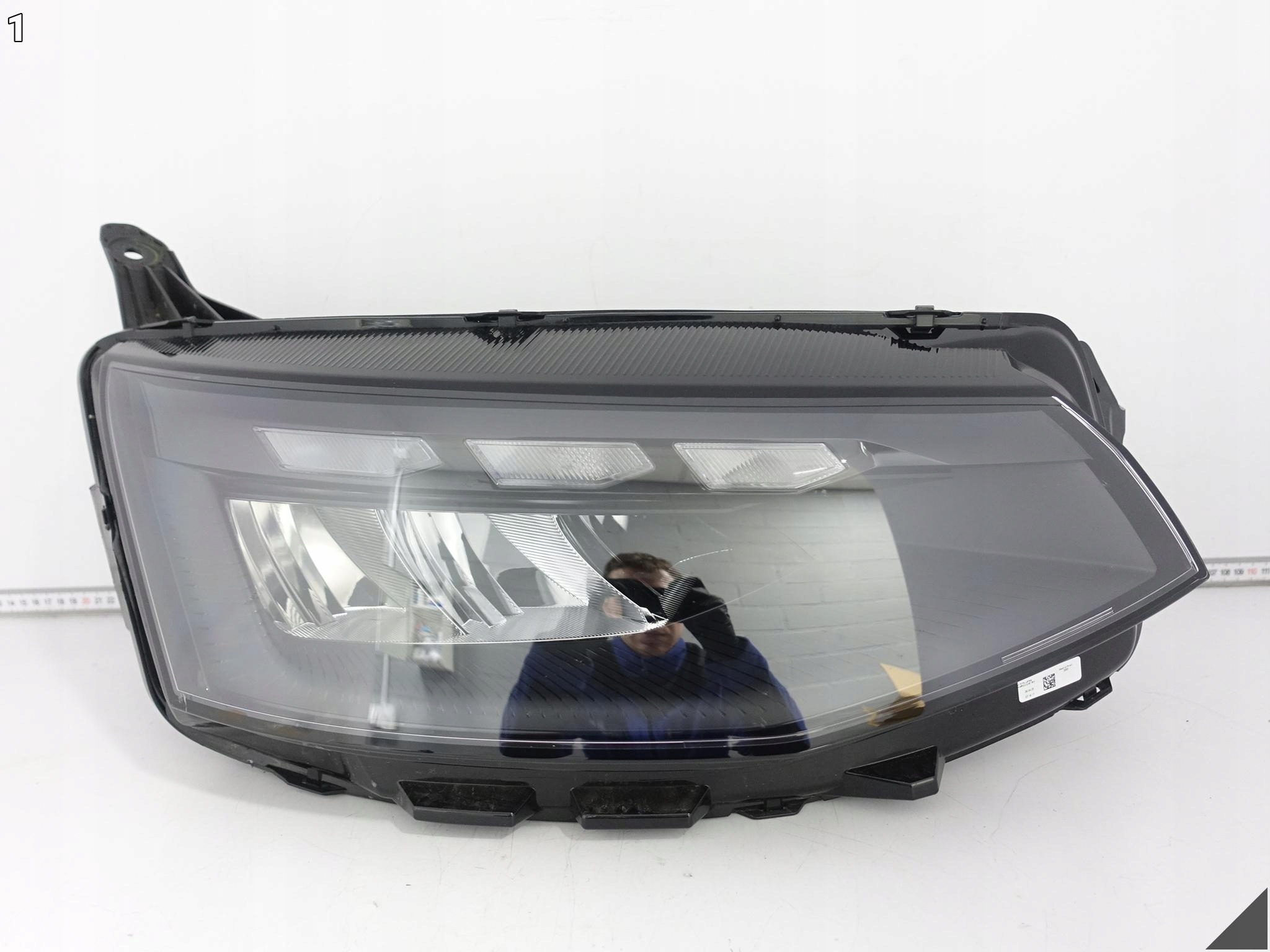 VW TRANSPORTER T7 7T0 7T1 24- light POL LOW LED right front EUROPA