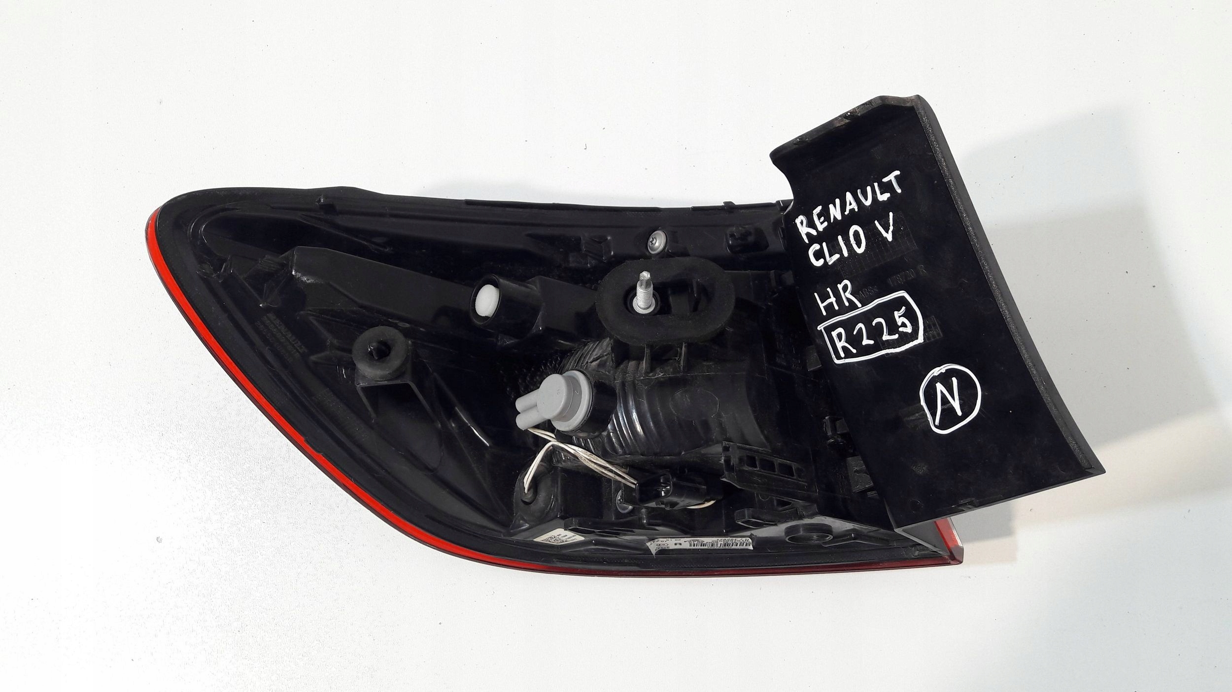 Renault Clio V light rear right 265509761R (R225)
