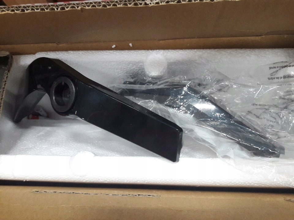 Telewizor TOSHIBA 50UA2063DG UHD AndroidTV-uszkodzone Typ telewizora LED