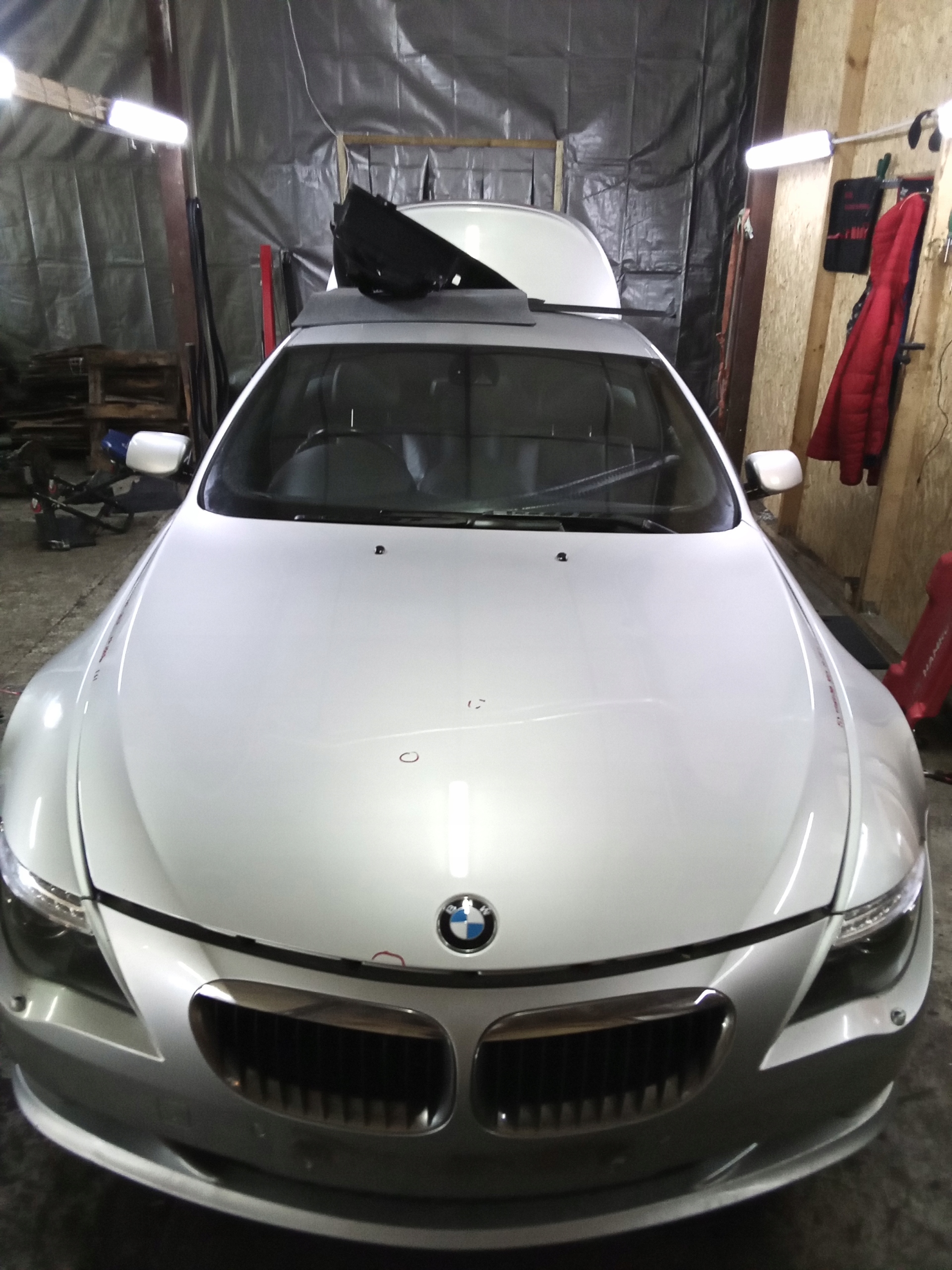 Капот крышка перед 354 bmw e64 e63