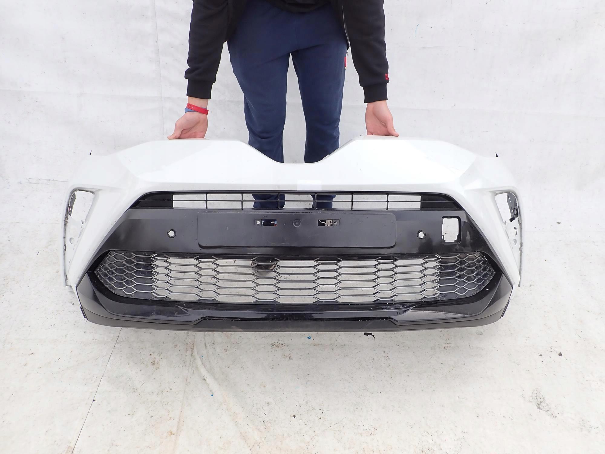 TOYOTA C-HR LIFT 19-> bumper front front PDC