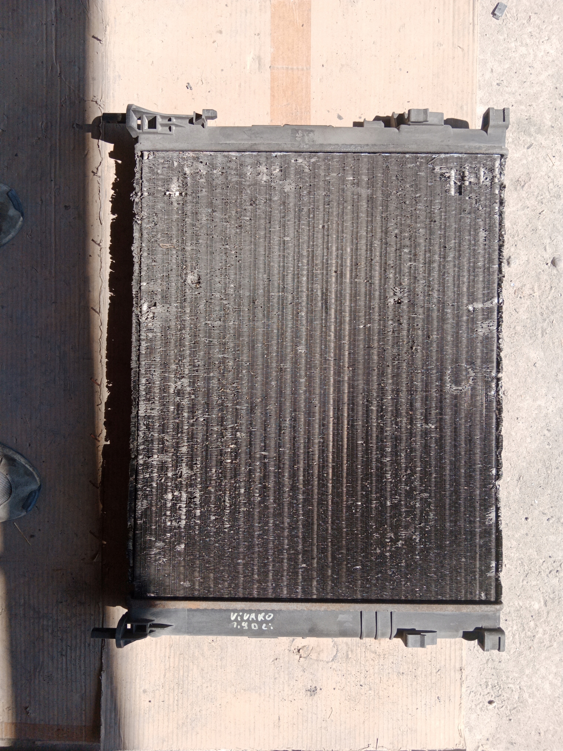 water cooler OPEL VIVARO 1.9 CDTI 8200073817