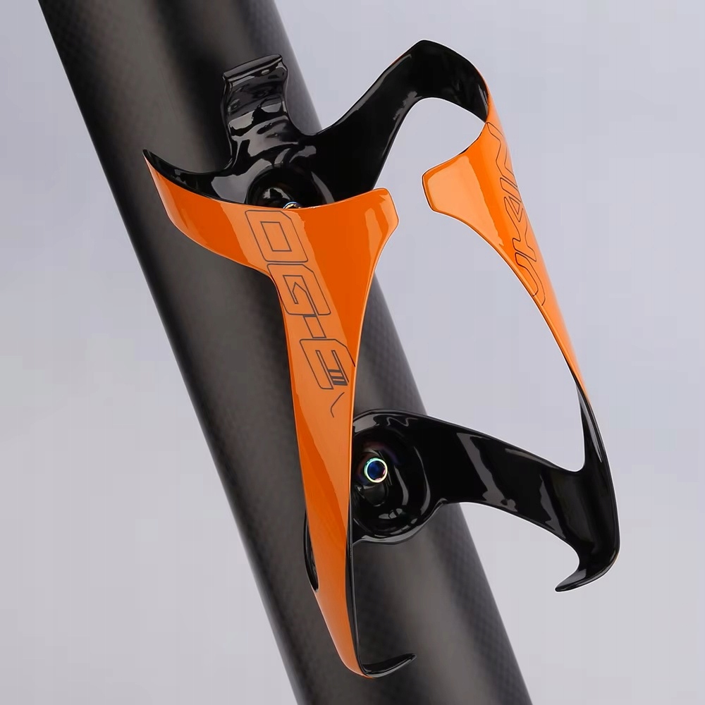 Koszyk na bidon węglowy Og-evkin OG-B004 Black-orange Tytan